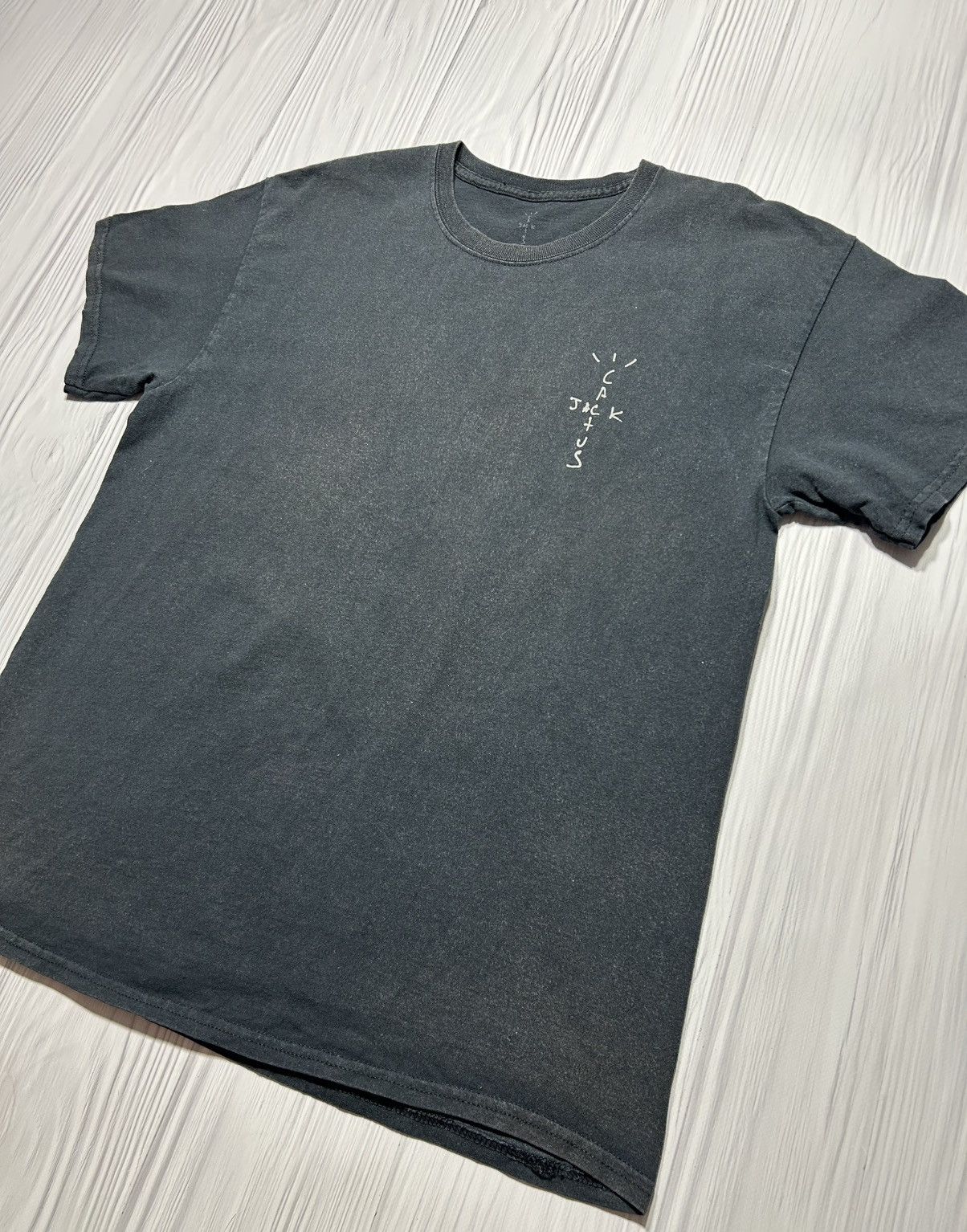 Travis Scott Cactus Jack Travis Scott Jack Boys T-Shirt Size M Size US M / EU 48-50 / 2 - 13 Thumbnail