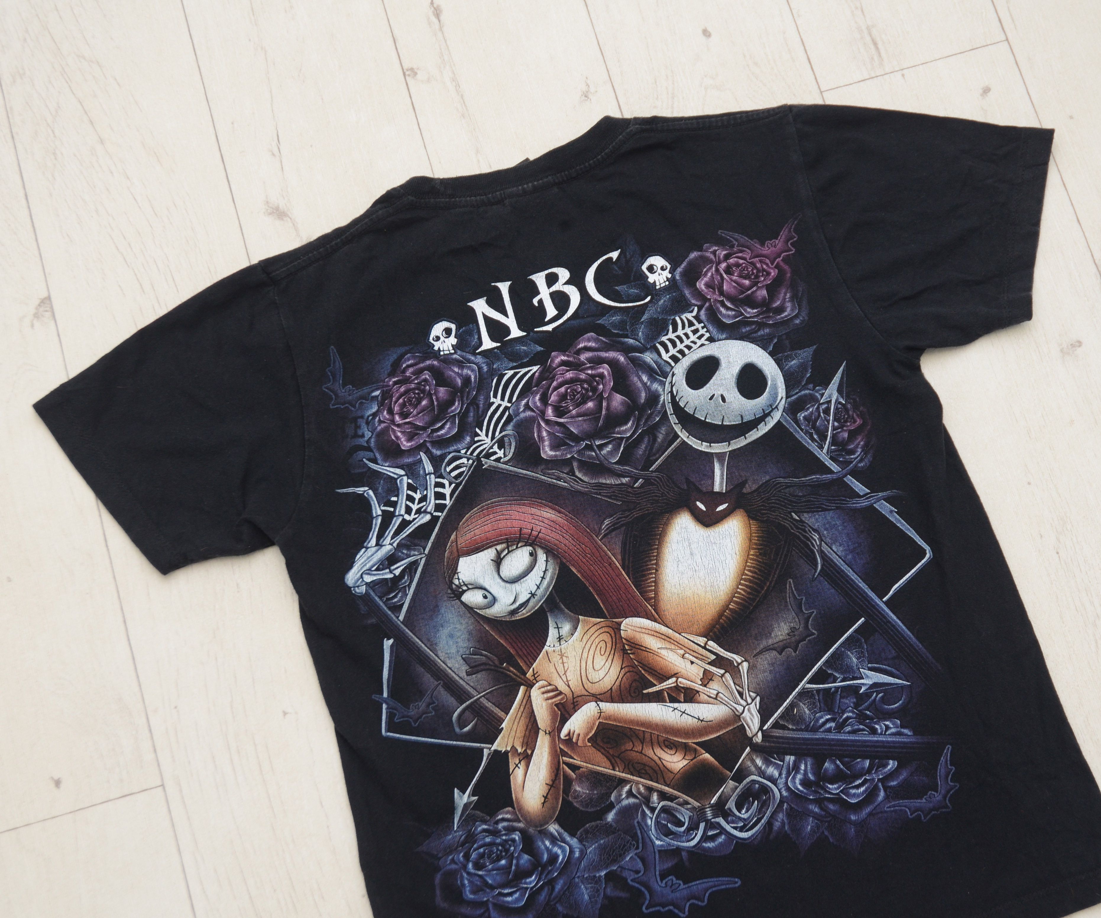 Band Tees Vintage Nightmare Before Christmas Graphic Tee Size S Unisex Size US S / EU 44-46 / 1 - 7 Thumbnail