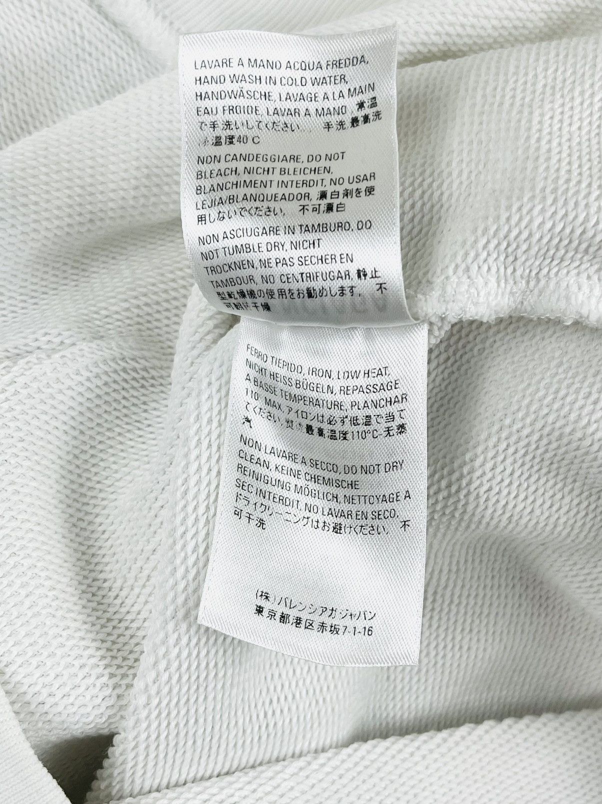 Balenciaga SS19 Balenciaga Rainbow Crest Logo Embroidered Hoodie White Size US M / EU 48-50 / 2 - 12 Thumbnail