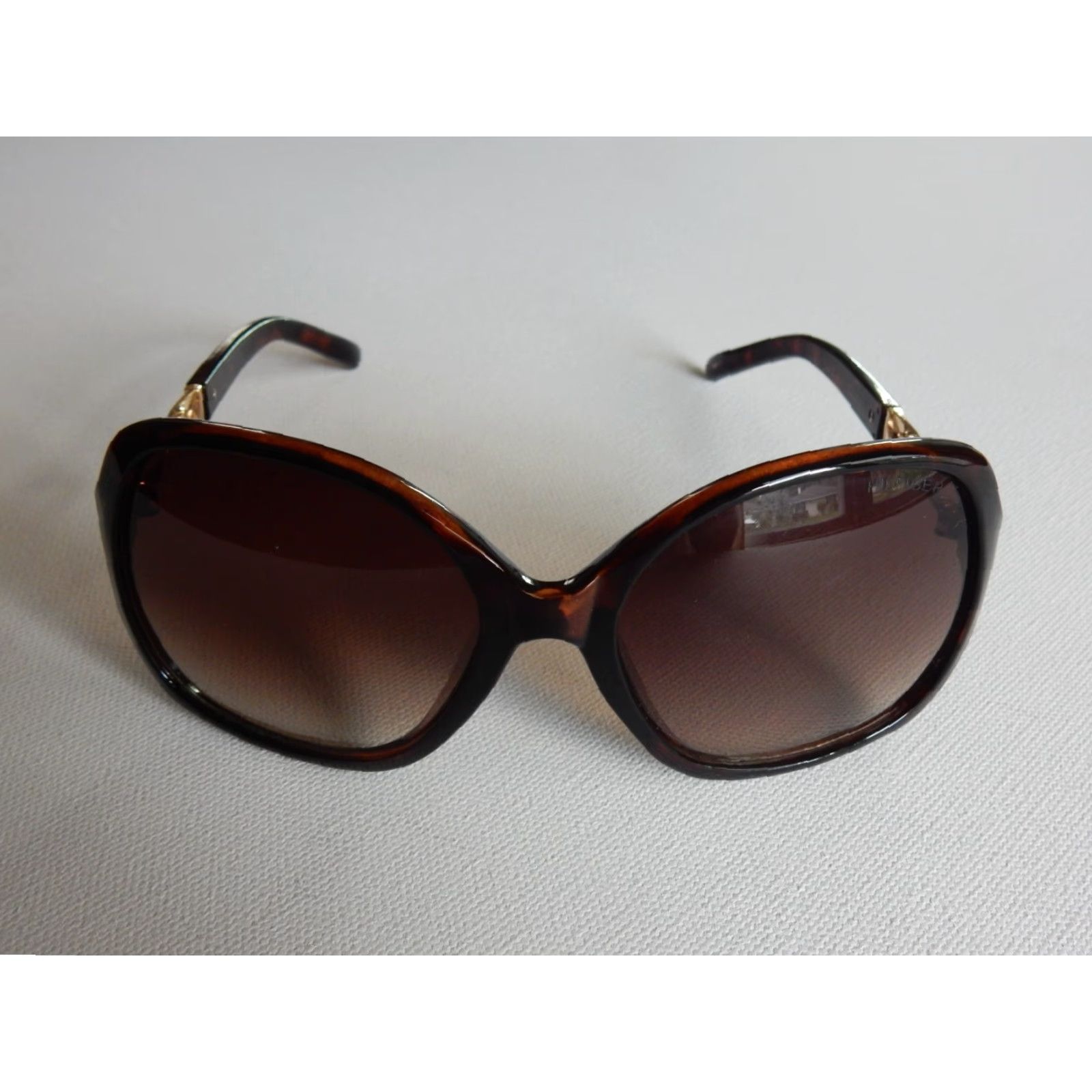Tommy Hilfiger VINTAGE Tommy Hilfiger Sunglasses Women Brown Unisex Accessory Size ONE SIZE - 2 Thumbnail