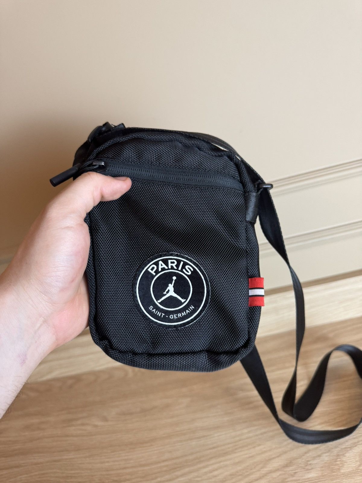 Jordan Brand Nike Air Jordan x PSG Paris Saint Germain bag Size ONE SIZE - 3 Thumbnail