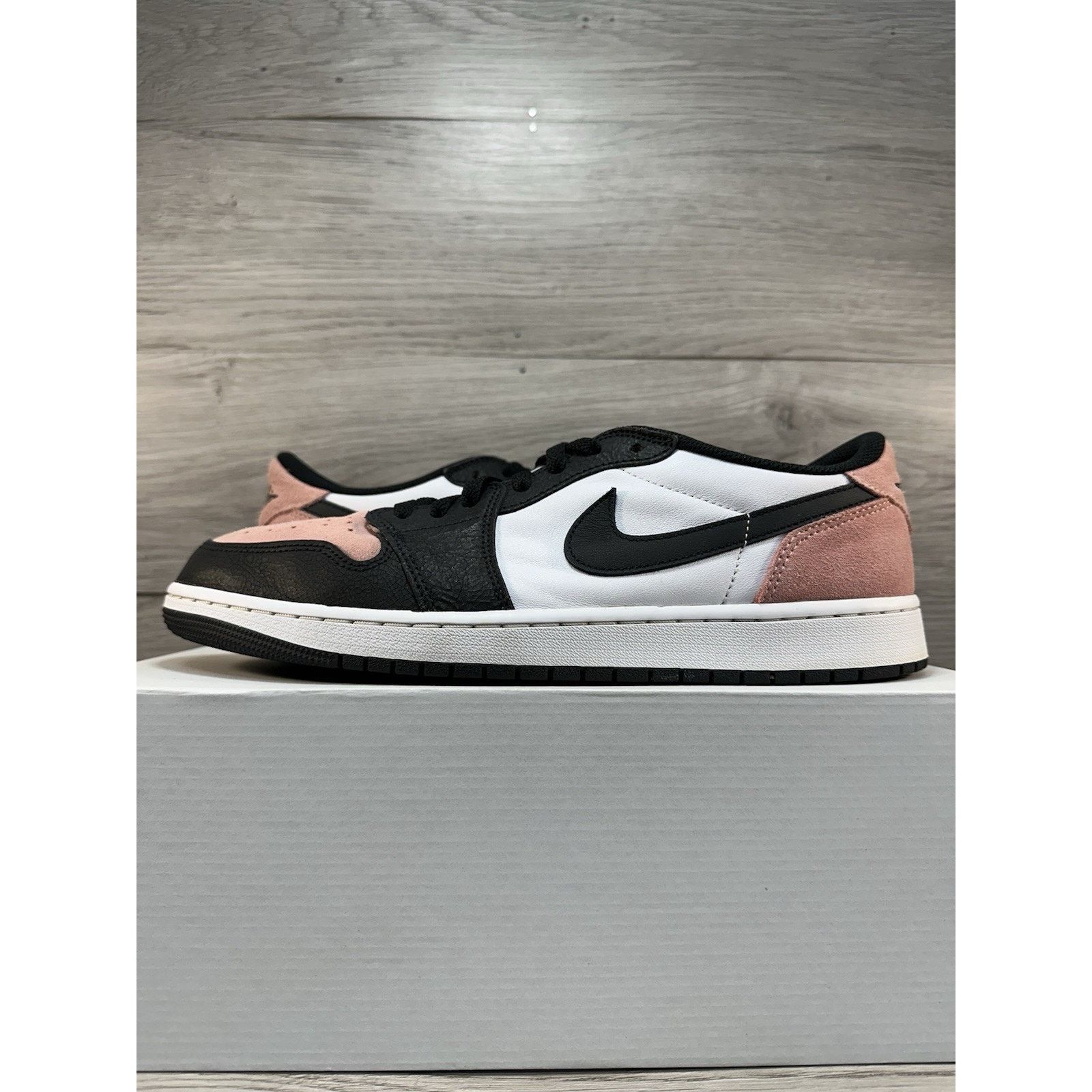 Jordan Brand Jordan 1 Low OG Bleached Coral - Size 12.5 Size US 12.5 / EU 45-46 - 1 Thumbnail