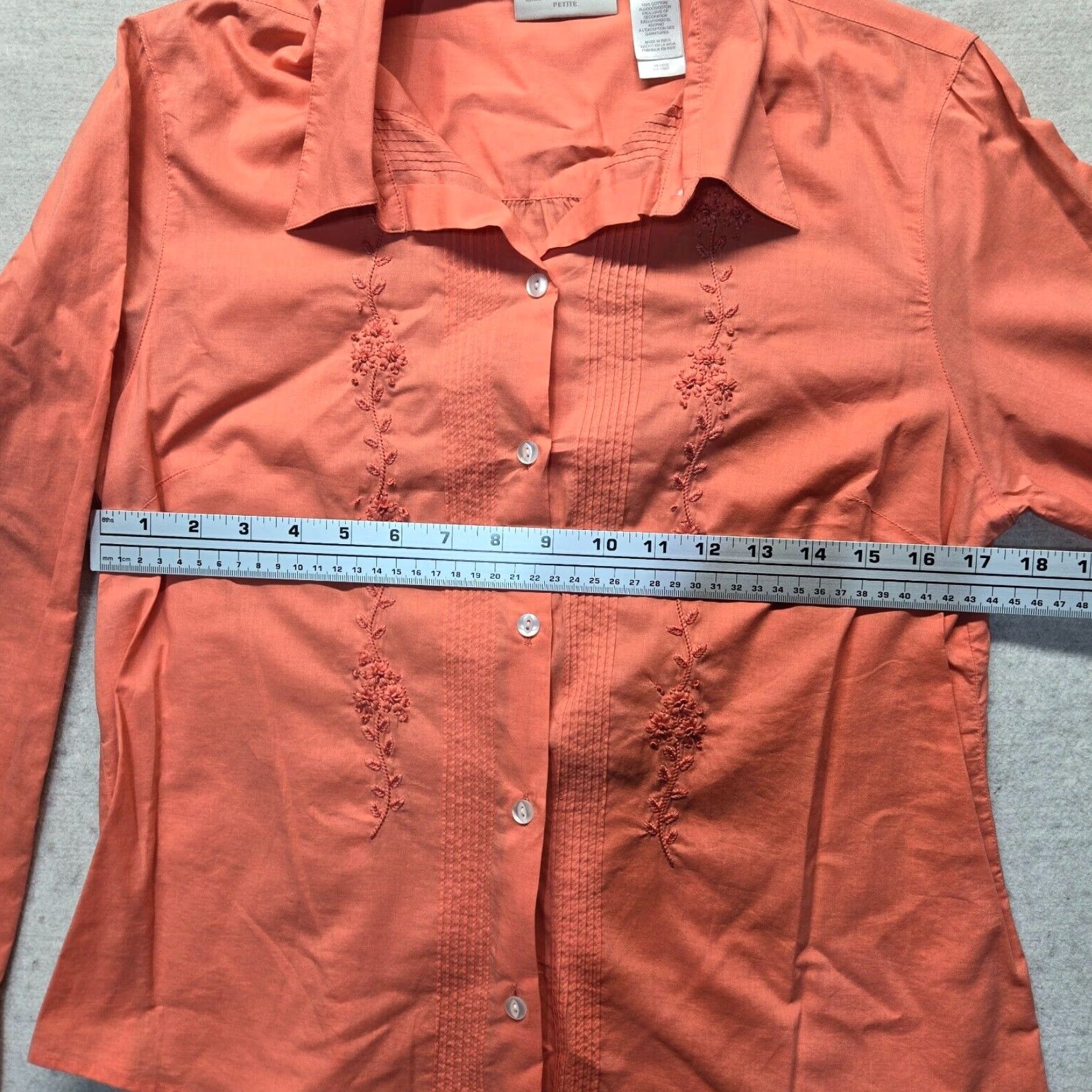 Liz Claiborne Liz Claiborne Shirt Orange Button-Up PM Petite Medium Adult Women's 3/4 Sleeve Collared Pocketed Buttons Fall Spring Summer Women's Shirt Size M / US 6-8 / IT 42-44 - 3 Thumbnail