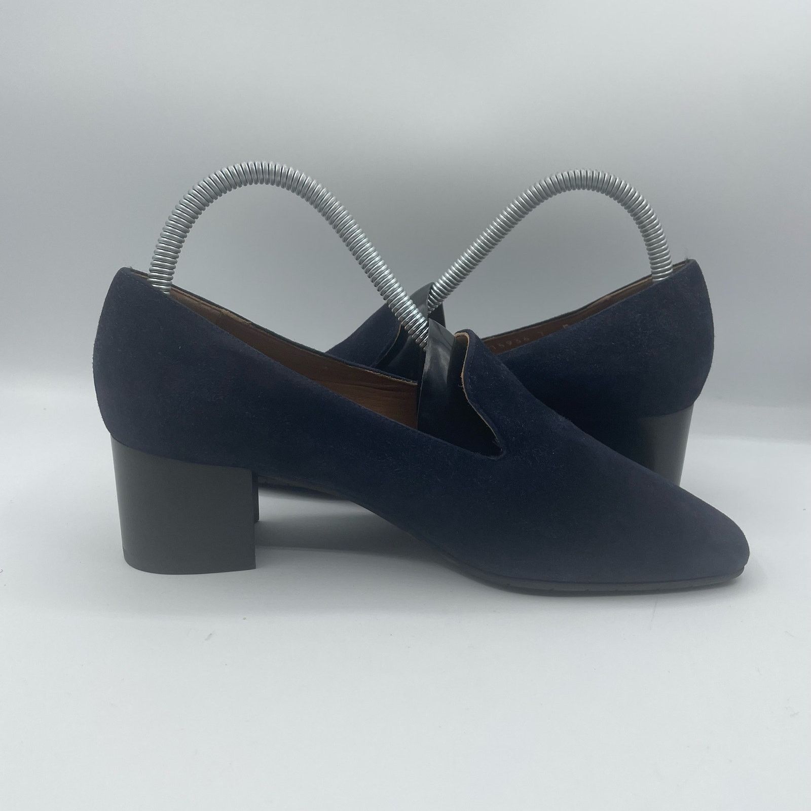Aquatalia Aquatalia Marsha Suede Pumps Square Block Navy 7 Size US 7 / IT 37 - 5 Thumbnail
