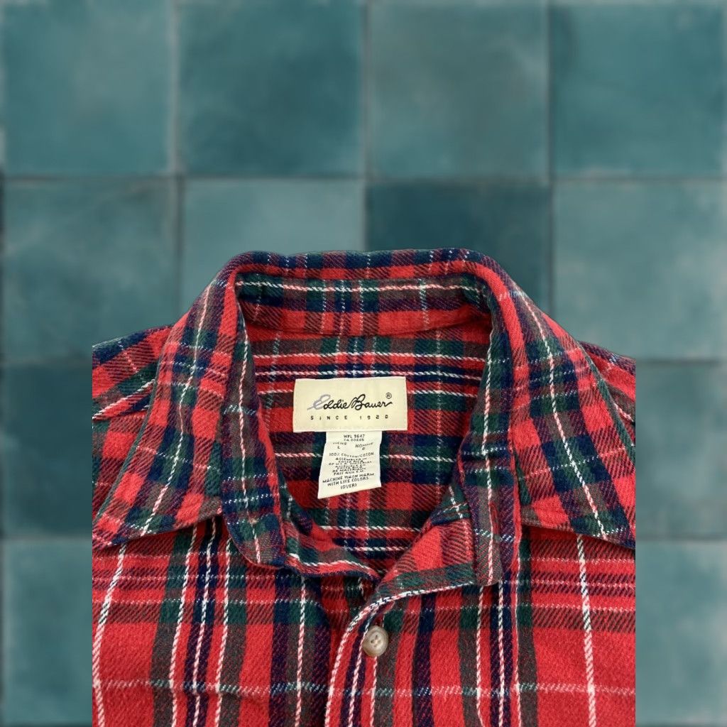 Eddie Bauer Eddie Bauer Button Down Flannel Shirt Mens Large Plaid Red Size US L / EU 52-54 / 3 - 1 Thumbnail