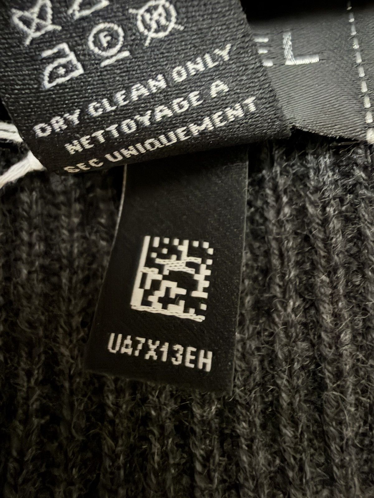 Chanel Chanel 25B grey cashmere beanie Size ONE SIZE - 4 Thumbnail