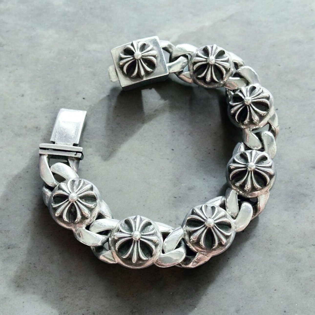 Chrome Hearts .925 Silver Cross Ball Link Bracelet | Grailed Chrome Hearts .925 Silver Cross Ball Link Bracelet | Grailed