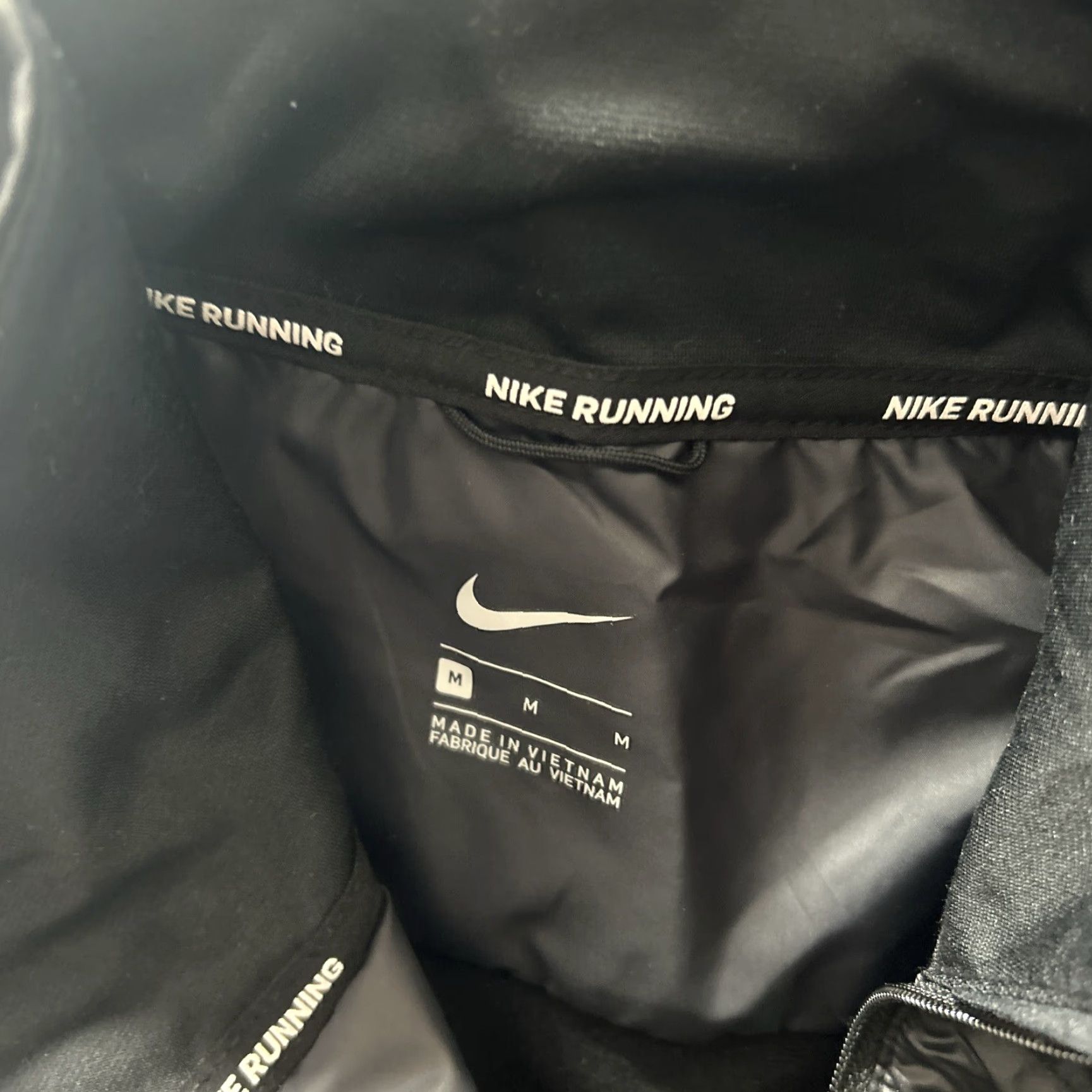 Nike Nike Vest Women’s M Black Puffer Aerolayer Thermore Lightweight Repel Aerolayer Thermore Lightweight Repel Size M / US 6-8 / IT 42-44 - 7 Thumbnail