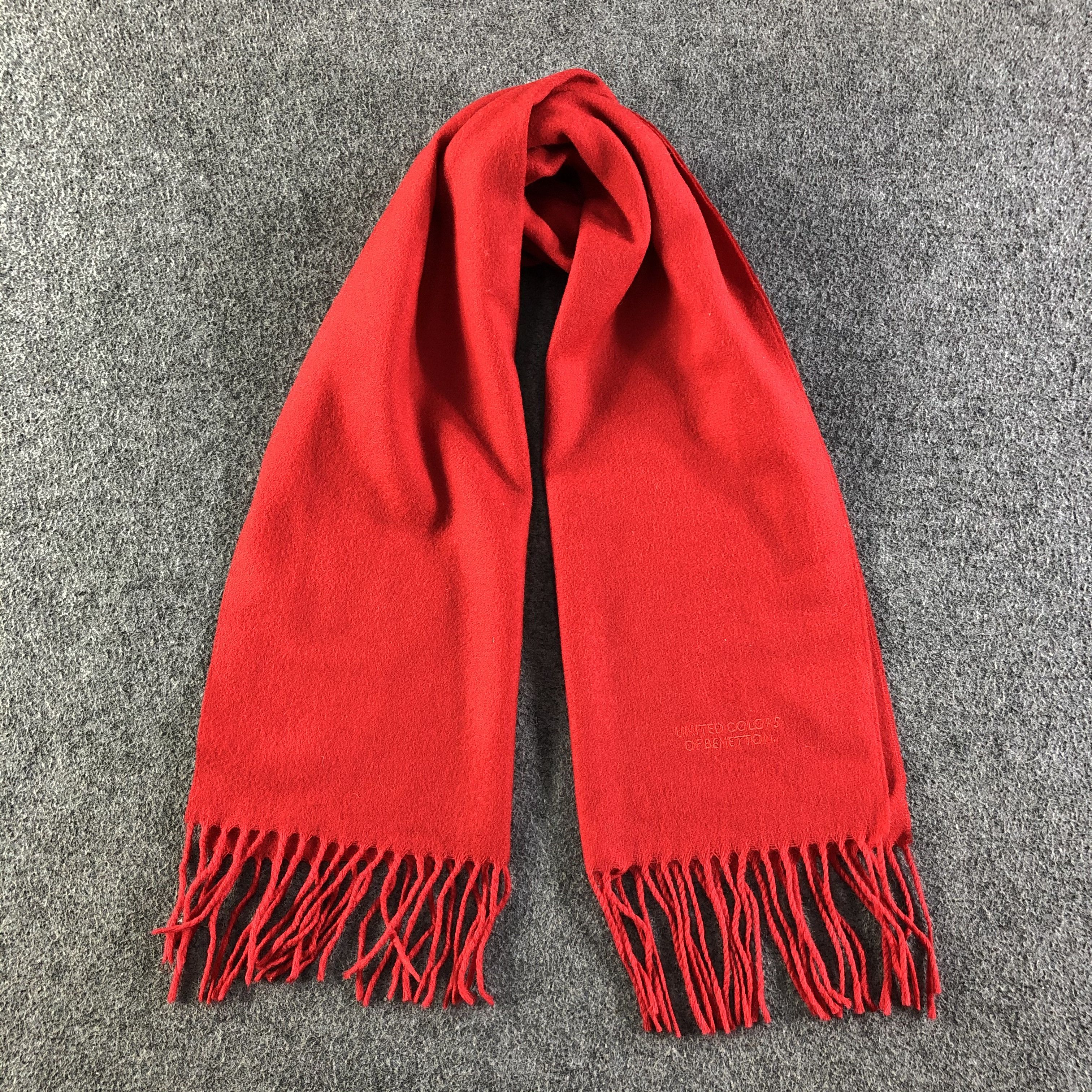 United Colors Of Benetton United Colors Of Benetton Scarf / Muffler / Neckwear Size ONE SIZE - 1 Thumbnail