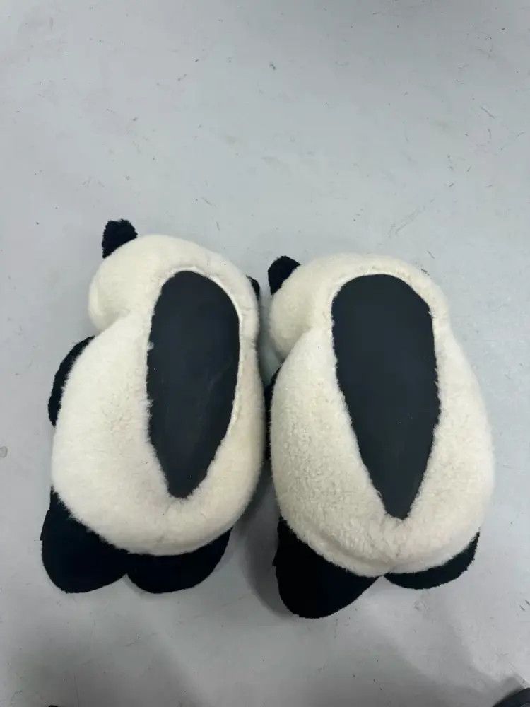 Vetements Sz 43/44 Vetements Hug Me Panda Sneakers Size US 10 / EU 43 - 5 Thumbnail