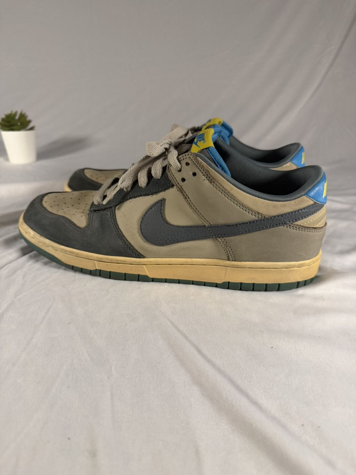 Nike 2008 Nike Dunk Low NYX Blue / Yellow / Grey Size 10 Pavement Size US 10 / EU 43 - 4 Thumbnail