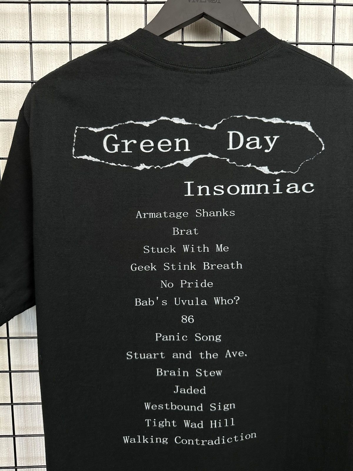 Band Tees Green Day “Insomniac” Tour T shirt Men L black rare Size US L / EU 52-54 / 3 - 14 Thumbnail