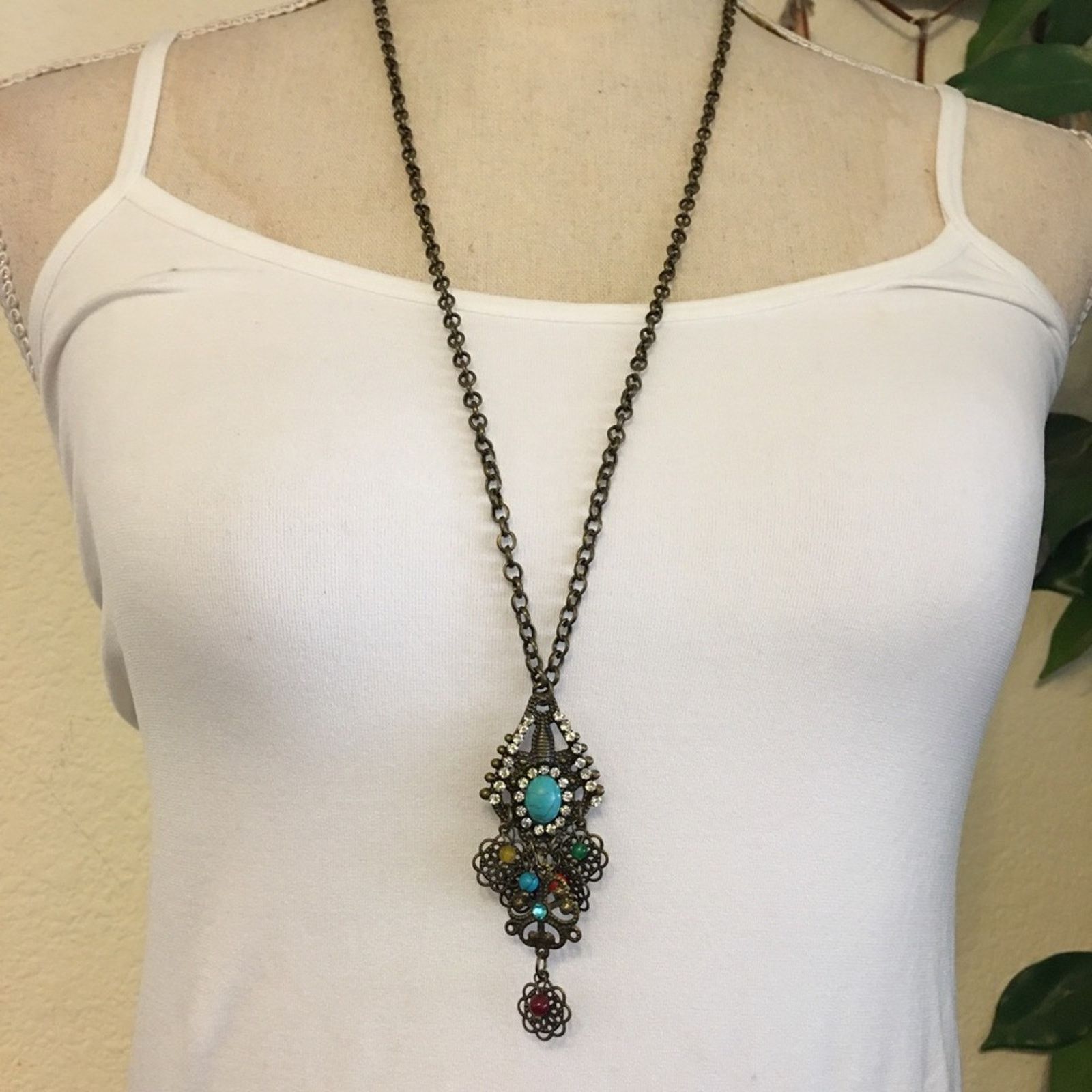 Vintage Vintage brass tone rhinestone medallion necklace Size ONE SIZE - 1 Thumbnail