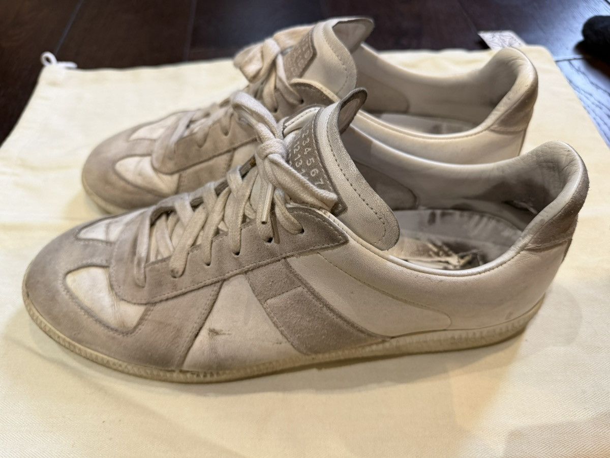 Maison Margiela Maison Margiela Replica GAT White Grey Suede Size US 11 / EU 44 - 1 Thumbnail