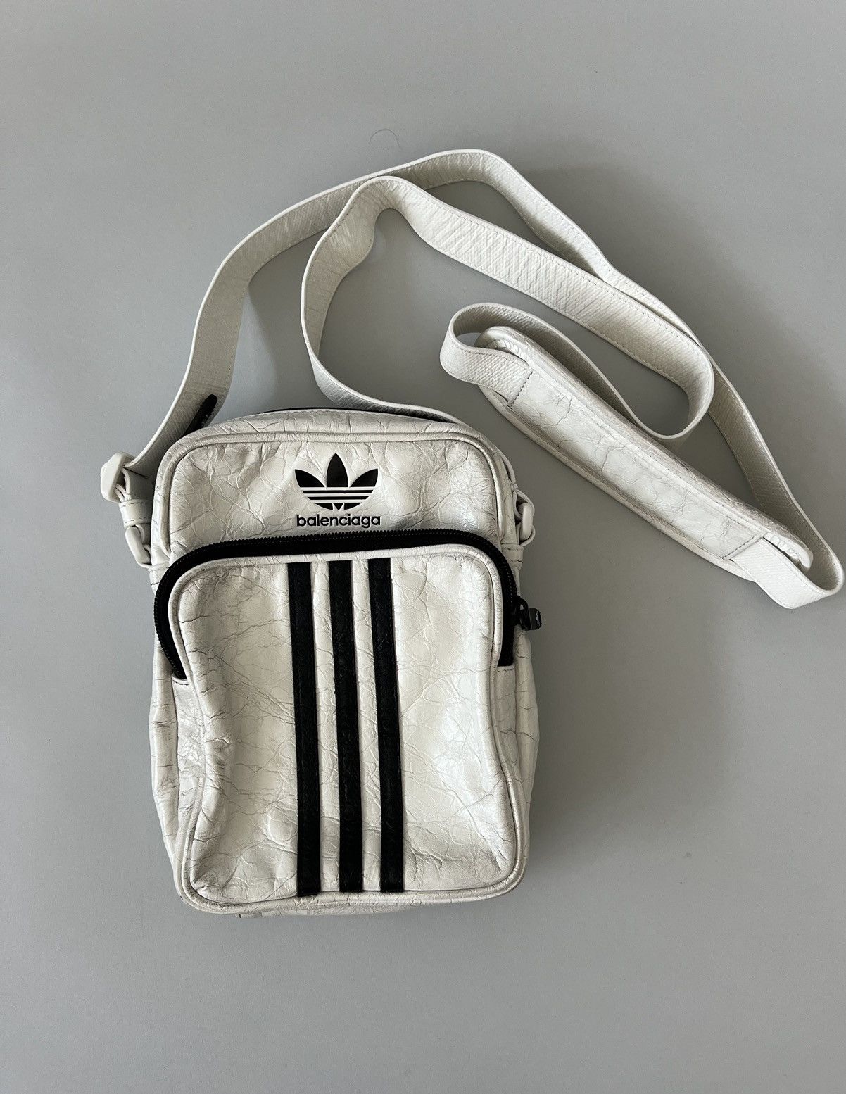 Balenciaga Balenciaga x Adidas crossbody messenger bag Size ONE SIZE - 8 Thumbnail