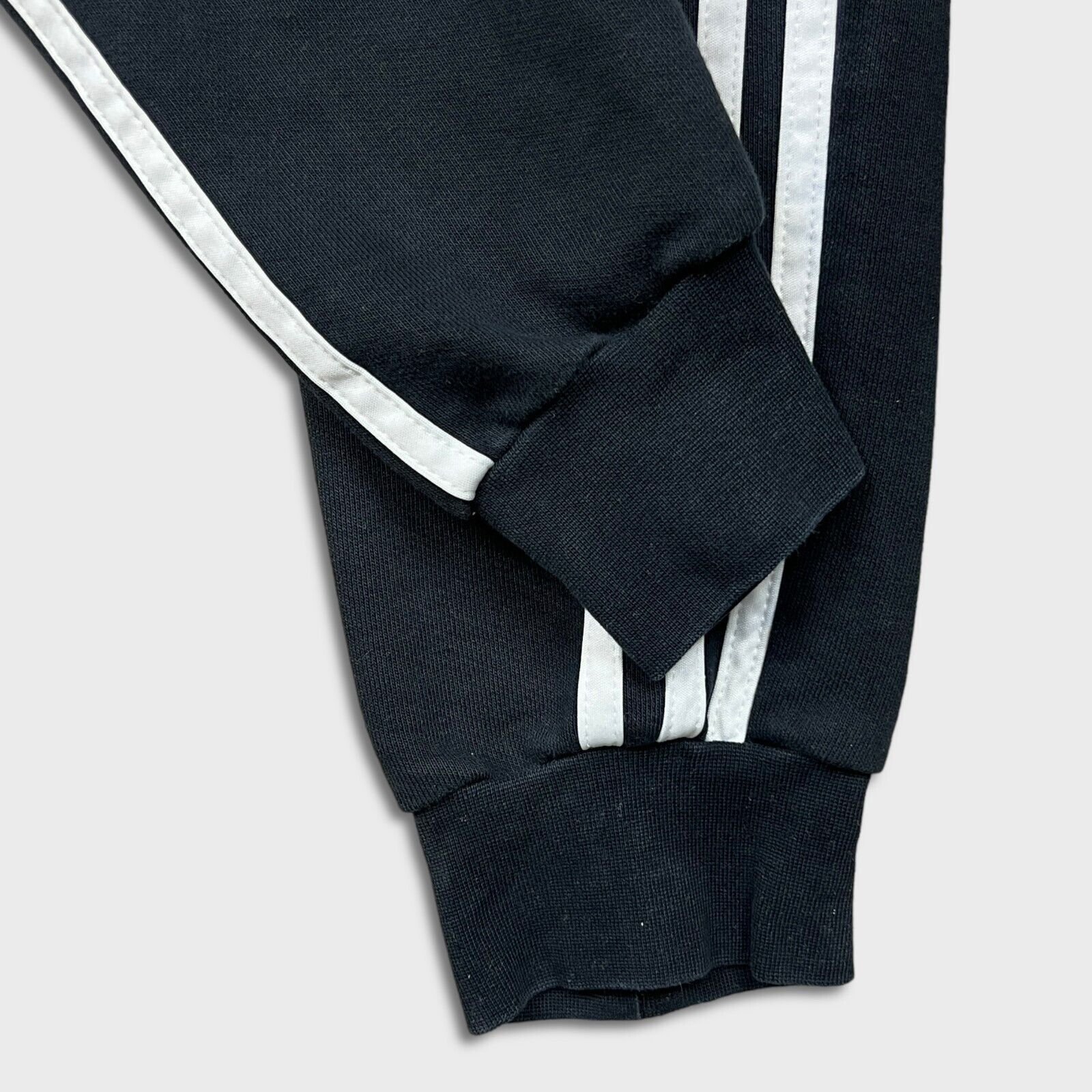 Adidas × Vintage Adidas Sweatpants XS Stripes Spell Out Athletic Gym Jogger Size US 26 / EU 42 - 4 Thumbnail