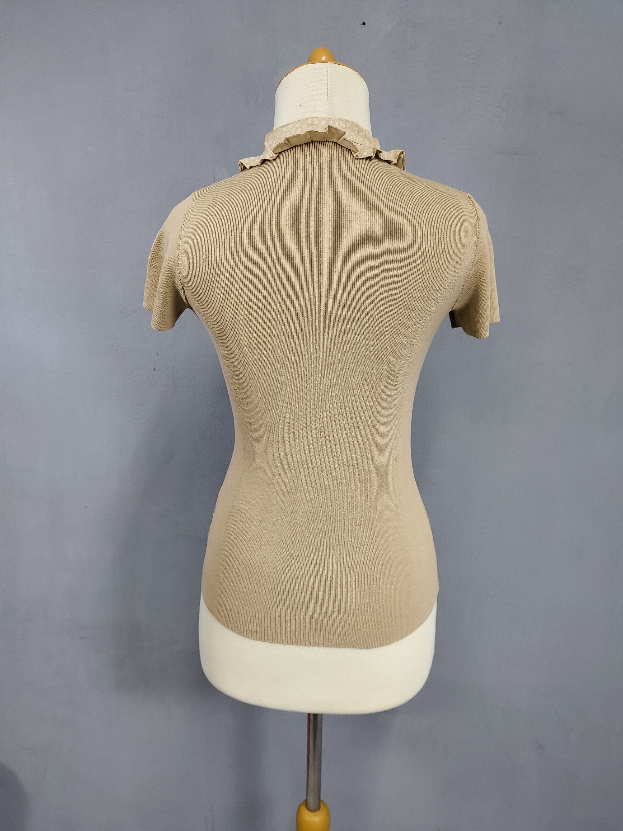 Emporio Armani 00s Emporio Armani-Victorian Inspired Ribbed Knit Ruffle Top Size S / US 4 / IT 40 - 4 Thumbnail