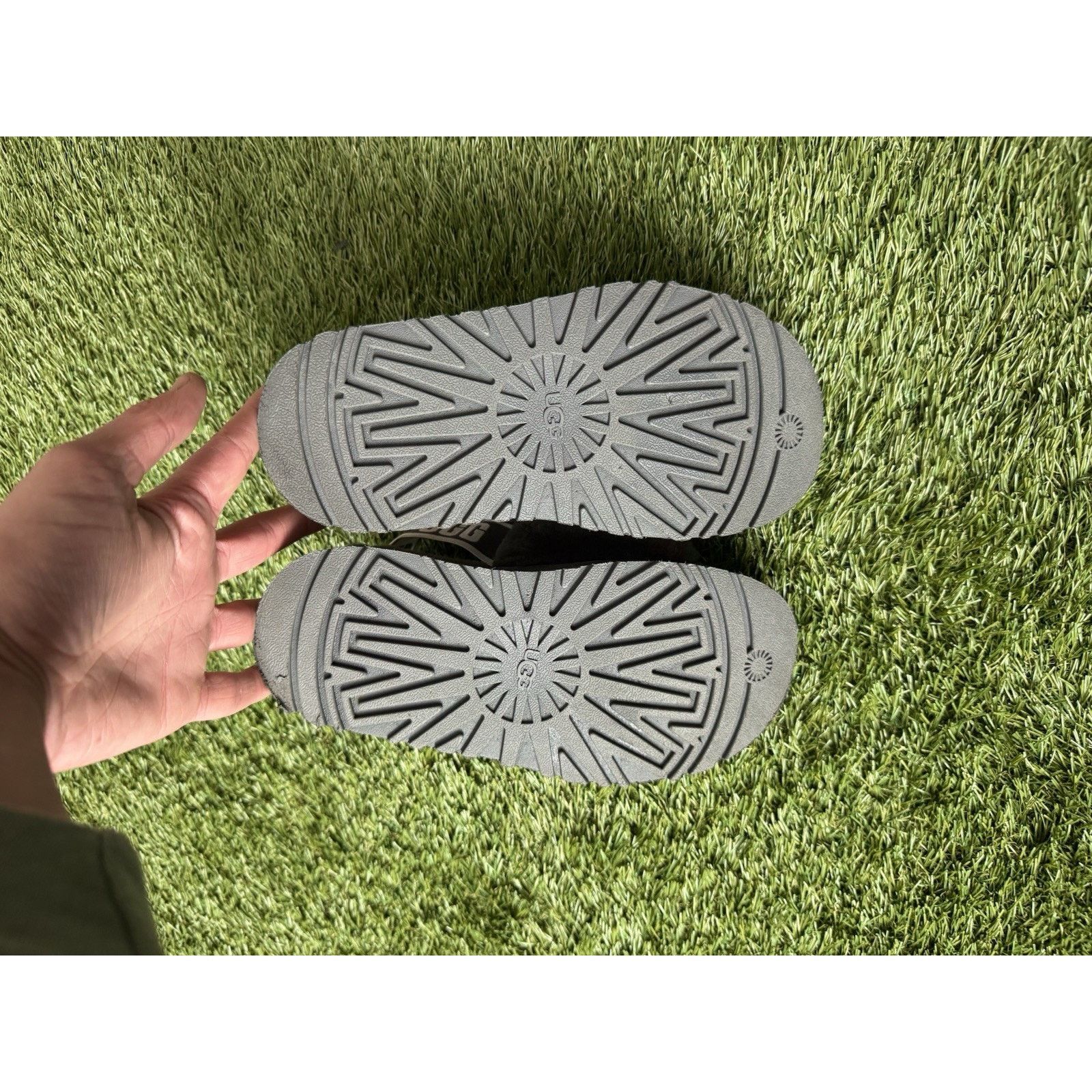 Ugg UGG Australia Women’s Disco Slide Slipper Grey Ash US 5Women Size US 5 / IT 35 - 5 Thumbnail