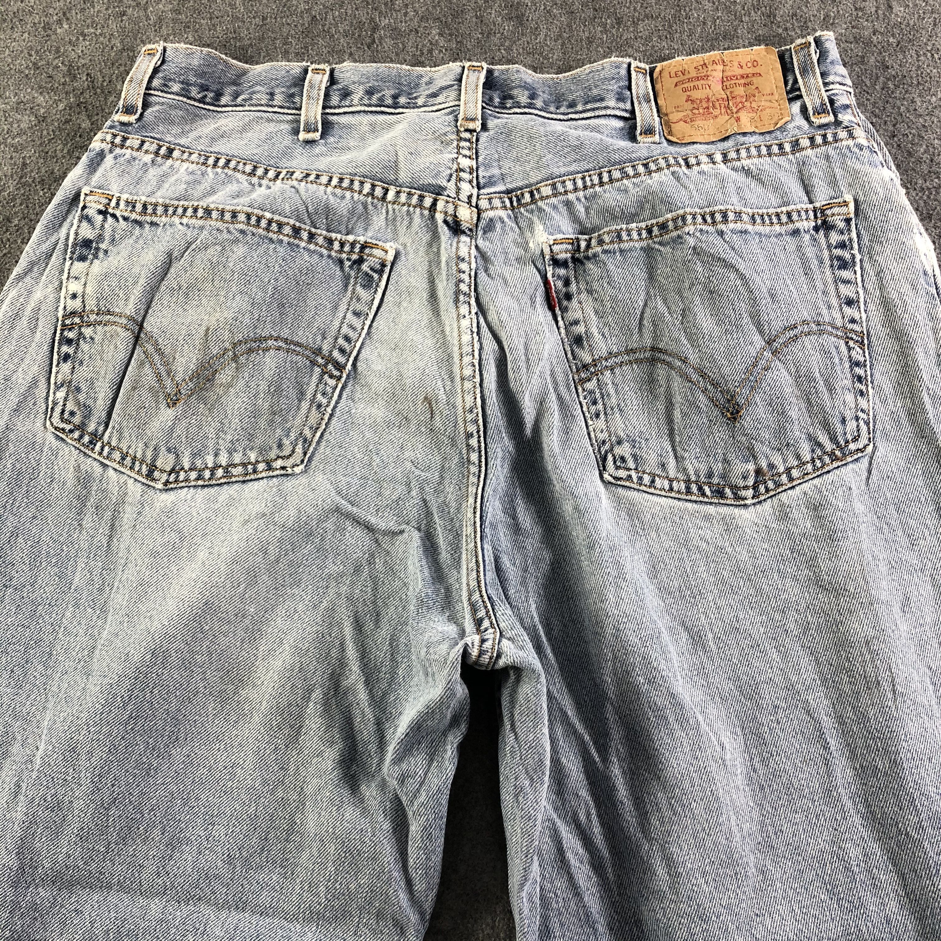 Levi's Vintage Levis 560 Jeans-J3366 Size US 37 - 4 Thumbnail