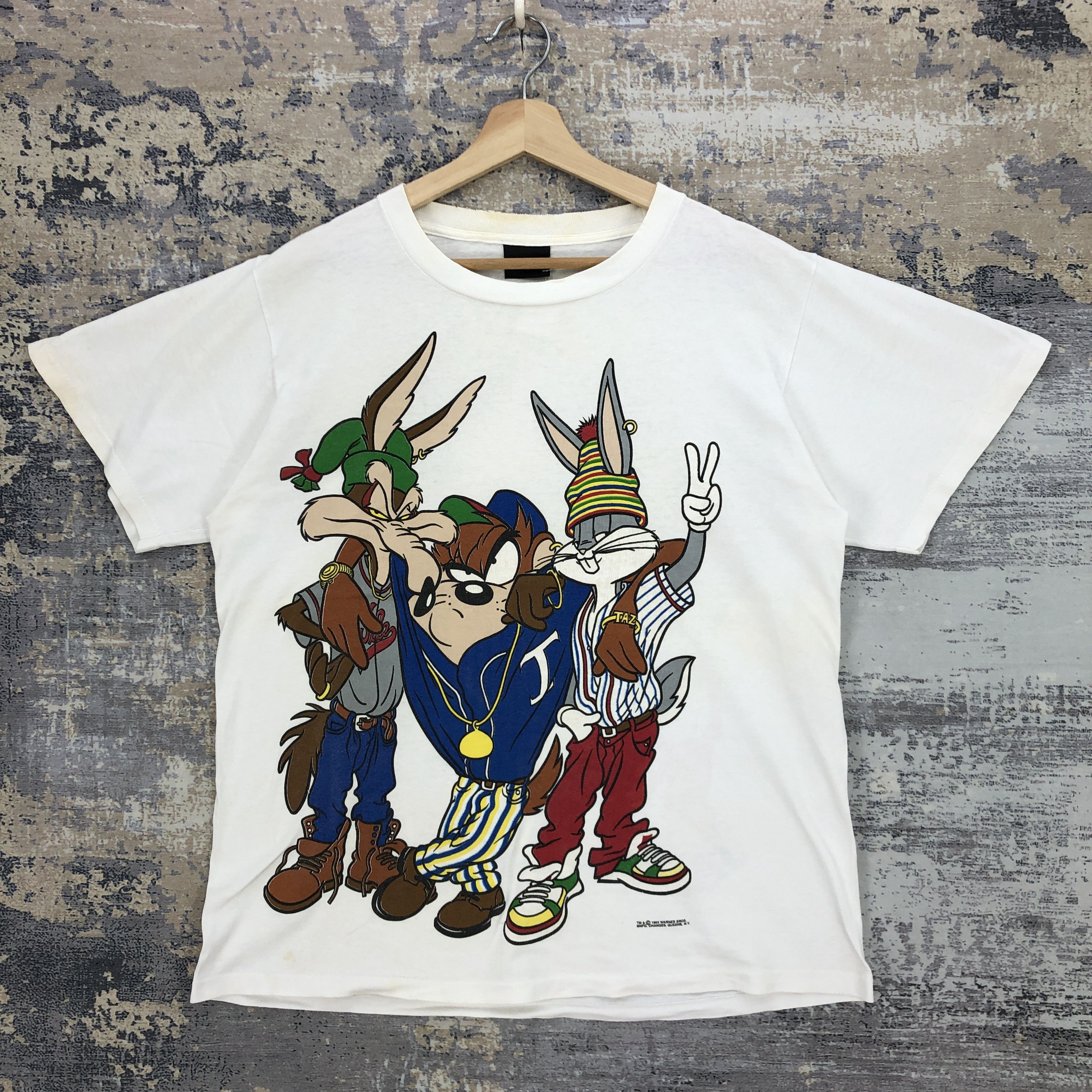Vintage × Warner Bros Vintage Warner Bros T Shirt Cartoon Bug Bunny Tazmania Tees Size US L / EU 52-54 / 3 - 1 Thumbnail
