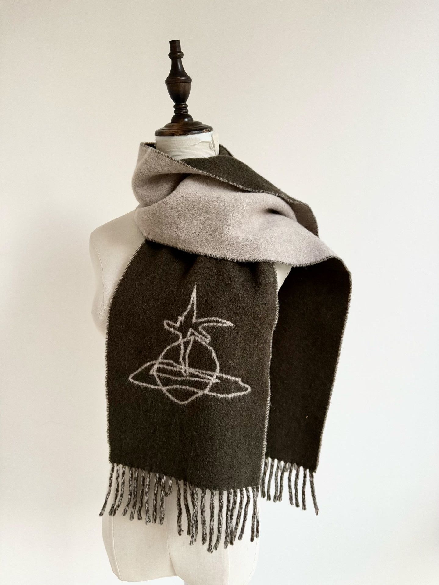 Vivienne Westwood Vivienne Westwood Vintage Green White Scarf Size ONE SIZE - 1 Thumbnail