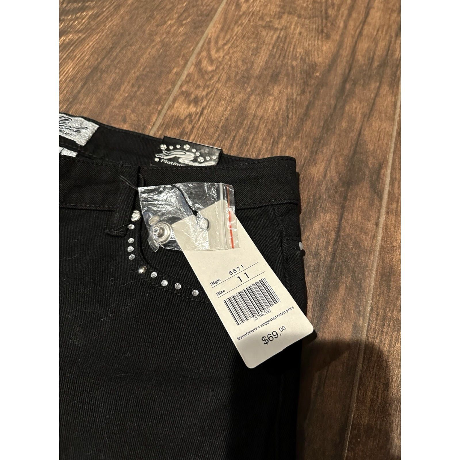 Vintage NWT Platinum Plush Jeans Womens Size 11 Bedazzled Rhinestone Logo Black Y2K Jeans Womens Size 11 Black Rhinestone Logo Platinum Plush Jeans Size 32" / US 10 / IT 46 - 6 Thumbnail