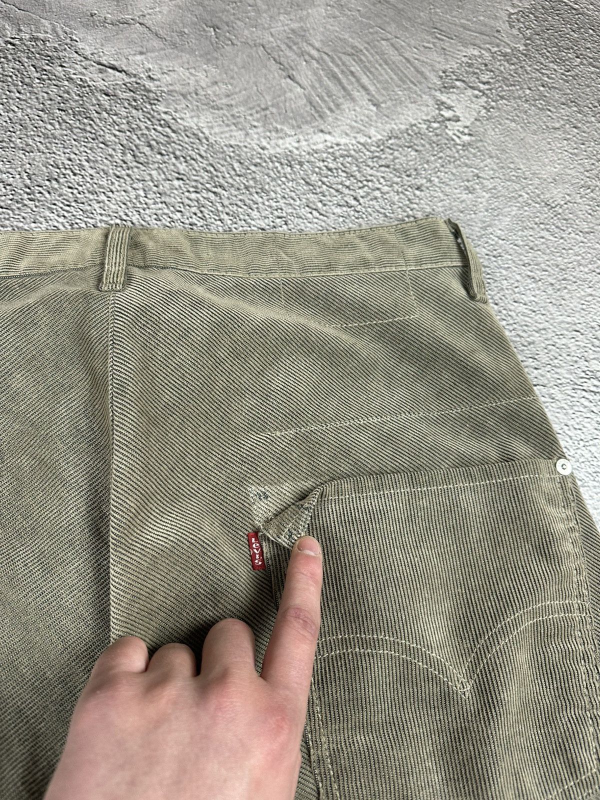 Levi's × Levi's Vintage Clothing × Vintage Vintage Levi’s Corduroy Velvet Pants Y2K Old Money Style Size 28" / US 6 / IT 42 - 6 Thumbnail