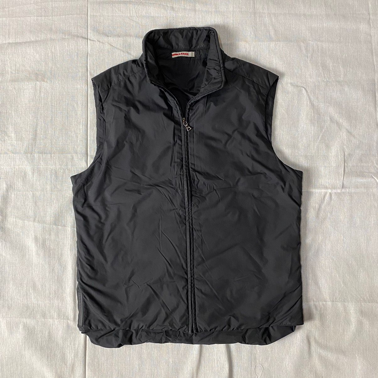 Prada Prada sport padded vest Size US M / EU 48-50 / 2 - 3 Thumbnail