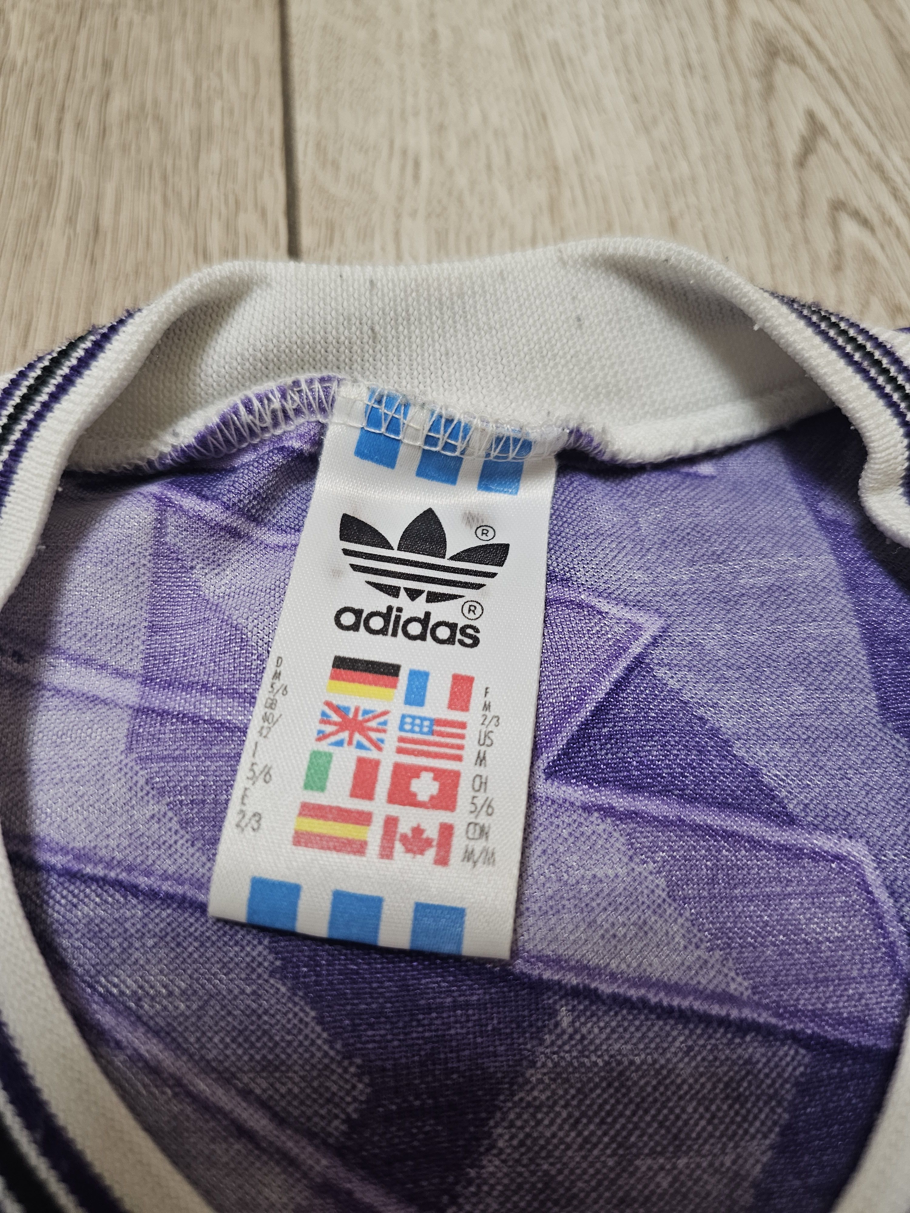 Vintage ADIDAS RETRO VINTAGE 80s 90s FOOTBALL SHIRT SOCCER JERSEY Size US M / EU 48-50 / 2 - 7 Thumbnail