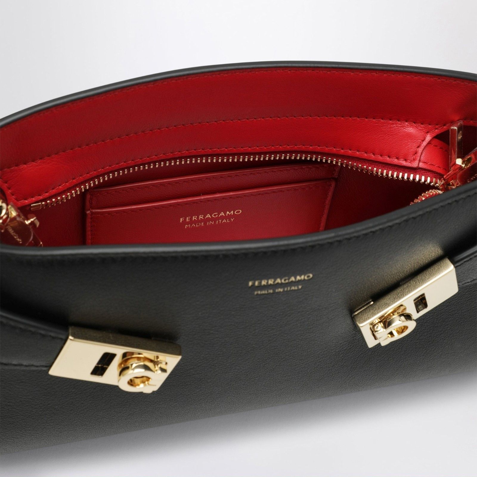 Salvatore Ferragamo FERRAGAMO Hug Black Red Calfskin Mini Crossbody Bag New & Au Size ONE SIZE - 4 Thumbnail