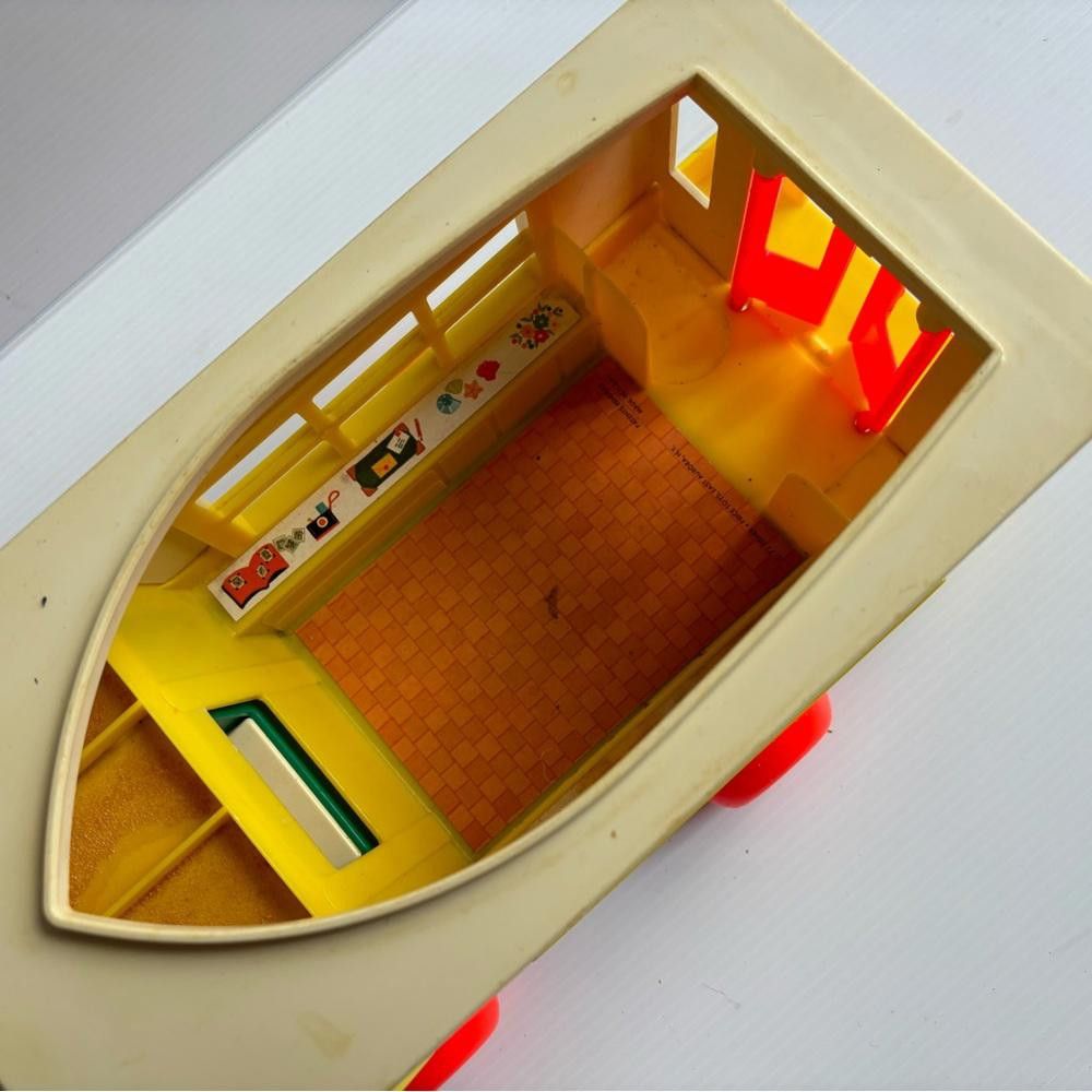 Designer 1972 Fisher Price Little People Play Family Camper Size ONE SIZE - 3 Thumbnail