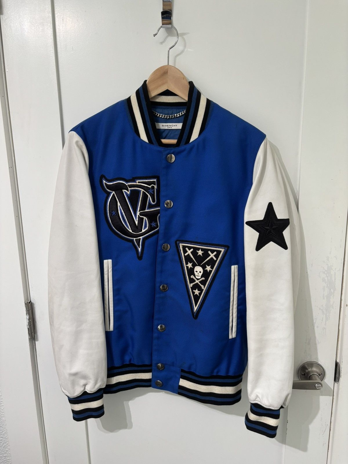 Givenchy Riccardo Tisci era 2017 chenille calfskin teddy varsity Size US S / EU 44-46 / 1 - 1 Thumbnail