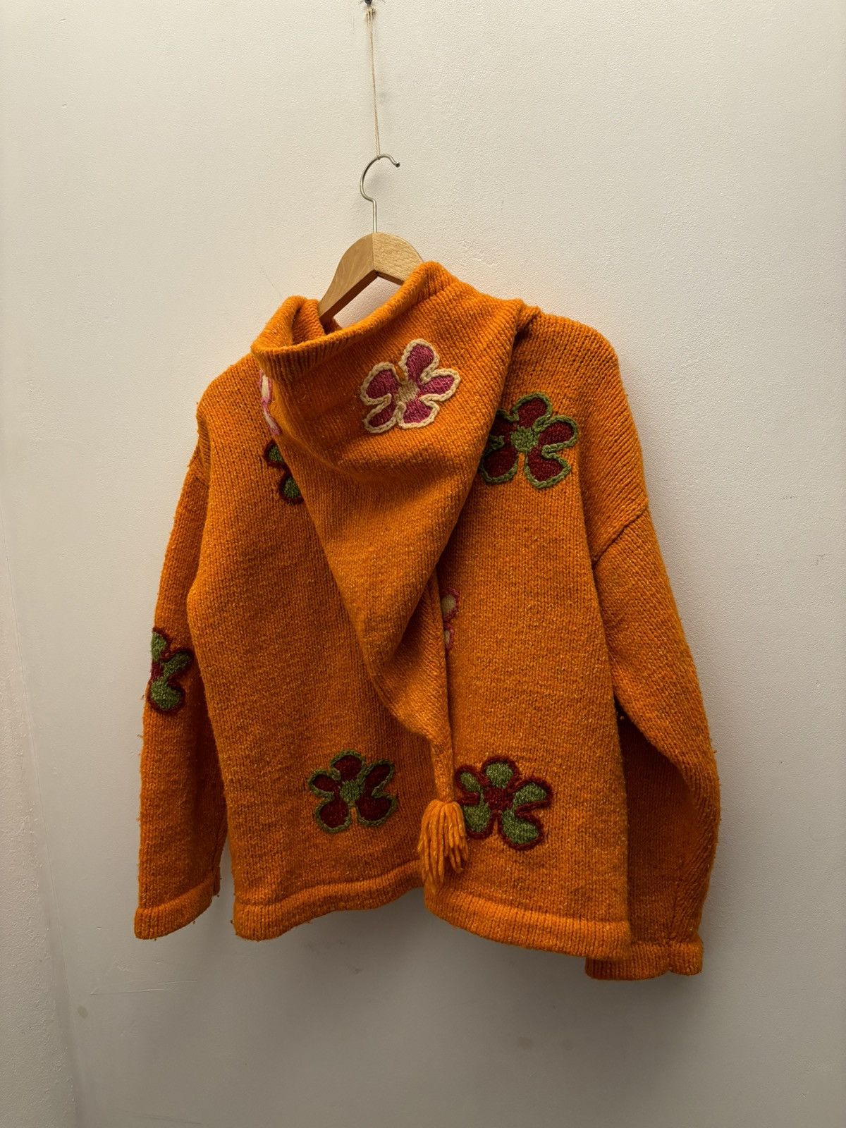 Japanese Brand × Vintage Vintage Hippie Witch Hand Wool Knitted Flowers Zip Hoodie Size US M / EU 48-50 / 2 - 1 Thumbnail