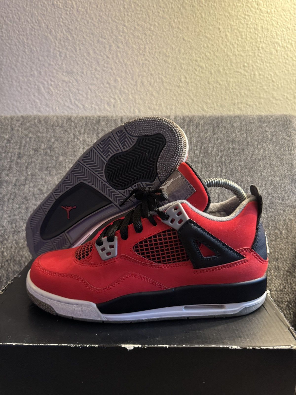 Jordan Brand Air Jordan Toro Red 4 Size US 5.5 / IT 35.5 - 1 Thumbnail
