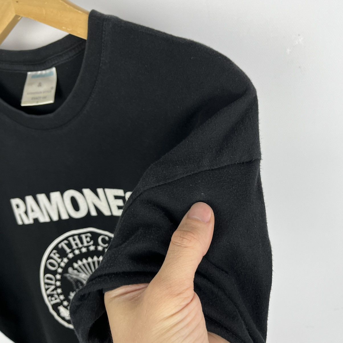Band Tees Vintage Ramones punk rock band tee 2000’s Size US L / EU 52-54 / 3 - 13 Thumbnail