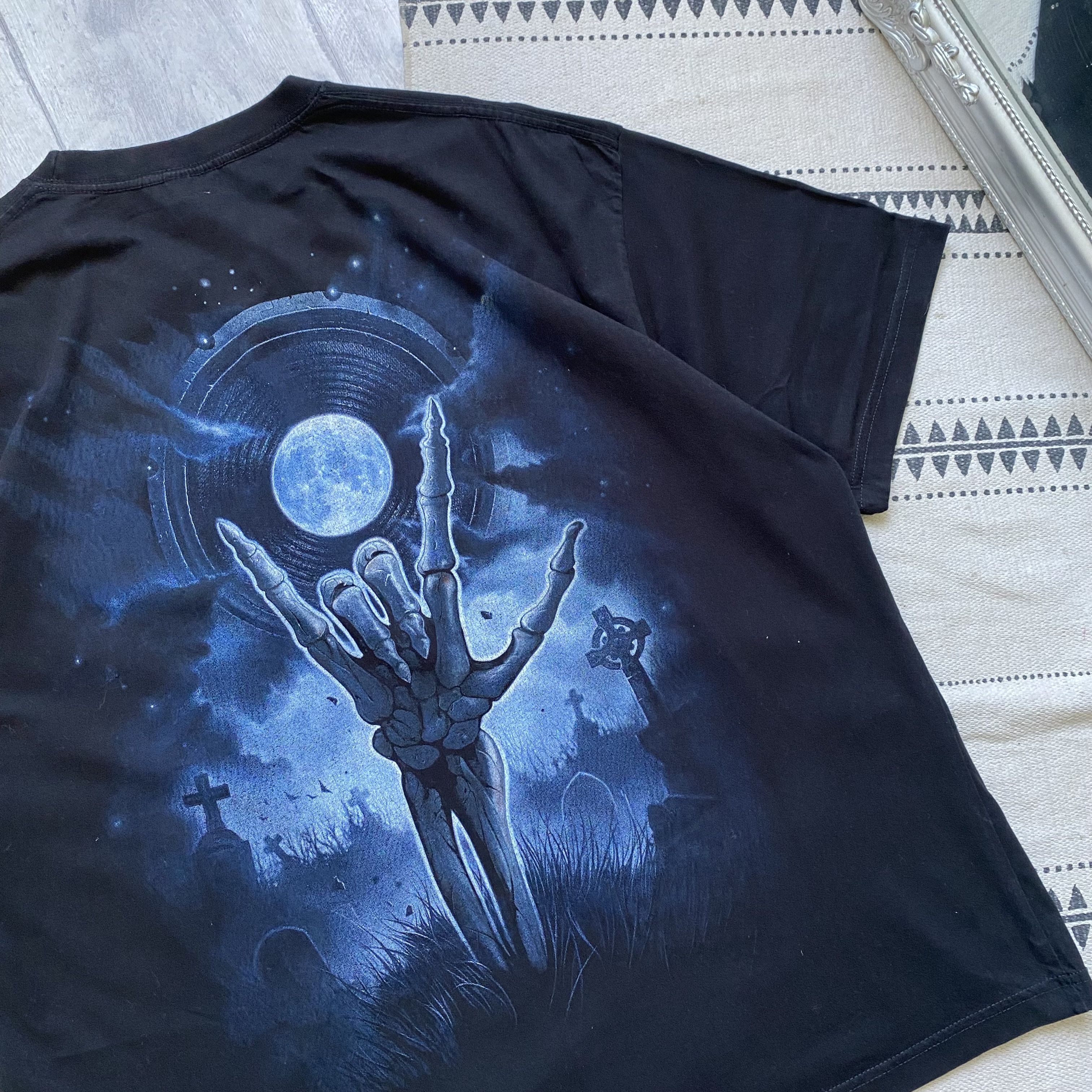 Band Tees ☠️ Vintage Skull Rock tee skeleton horror heavymetall Harley Size US XXL / EU 58 / 5 - 8 Thumbnail