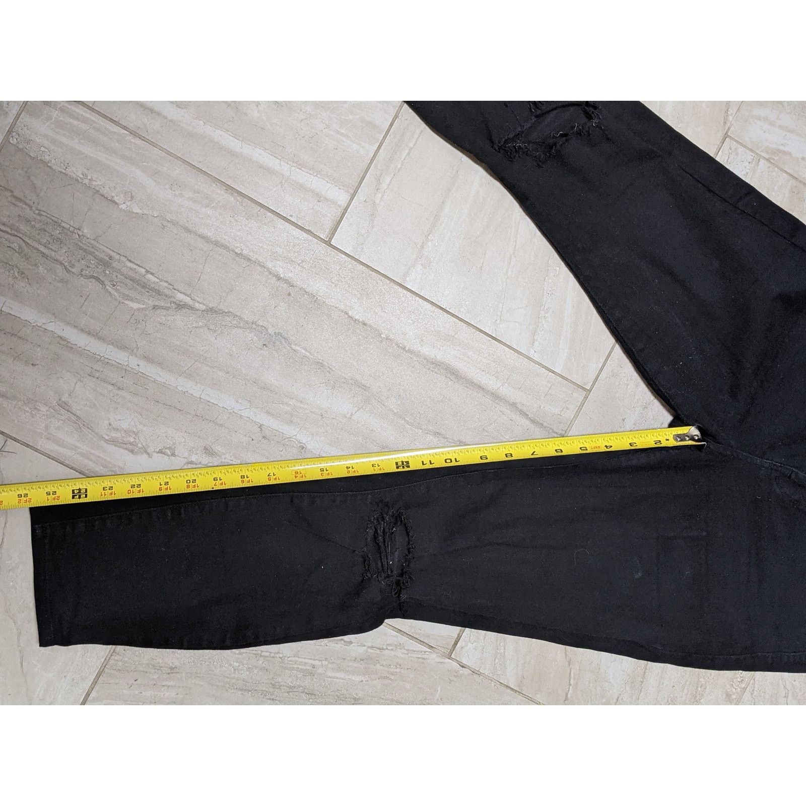 Pacsun Pacsun Distressed Black Jeans 27 High-Rise Skinniest Ankle Size US 27 - 6 Thumbnail