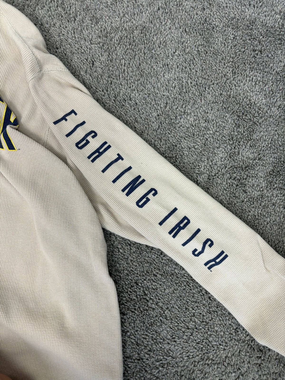 Vintage Vintage tan notre dame fighting irish waffle knit pullover Size US XL / EU 56 / 4 - 5 Thumbnail