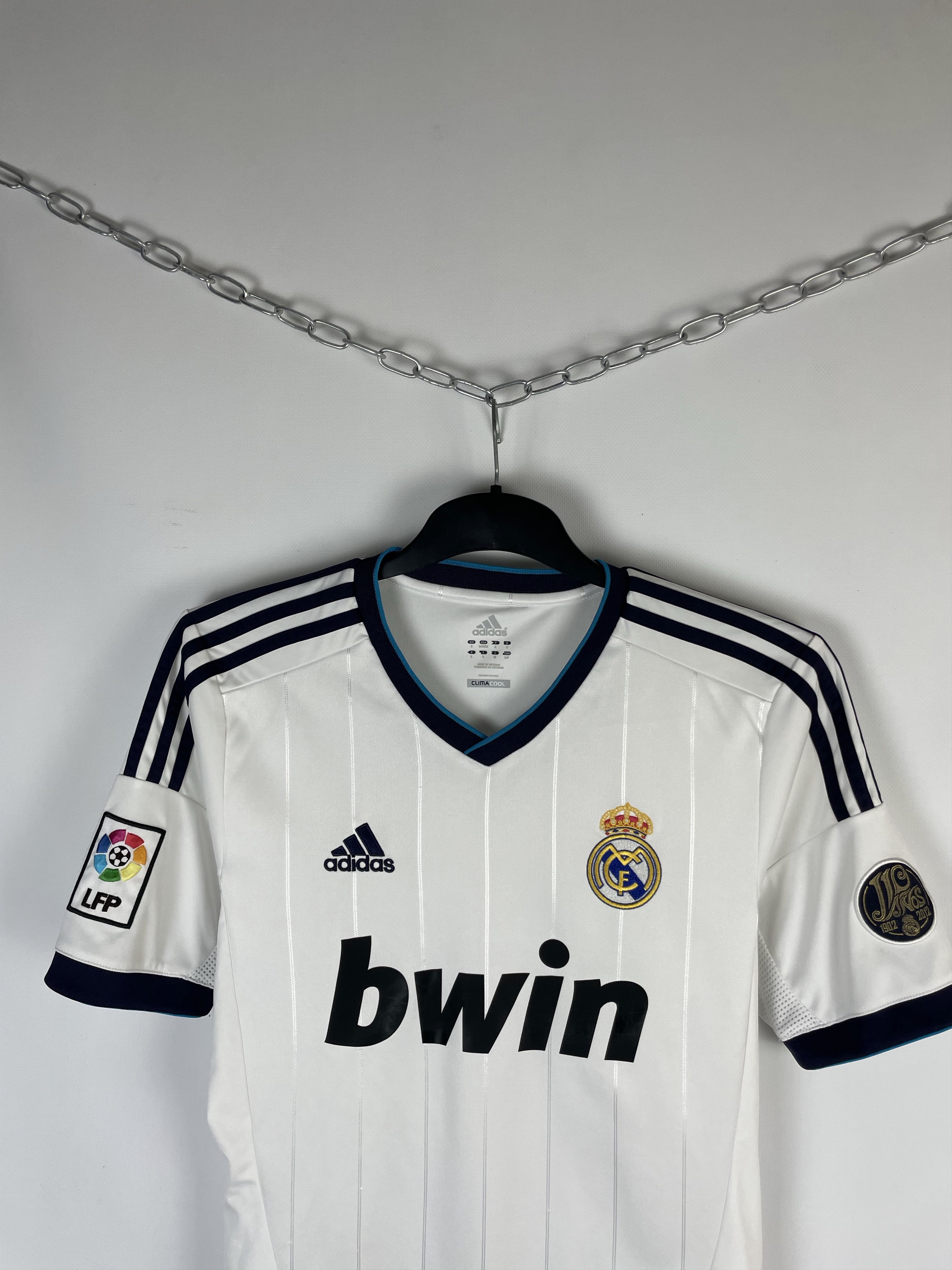 Adidas × Vintage Men's Adidas Real Madrid 2012-13 Home Soccer Jersey Size US S / EU 44-46 / 1 - 3 Thumbnail
