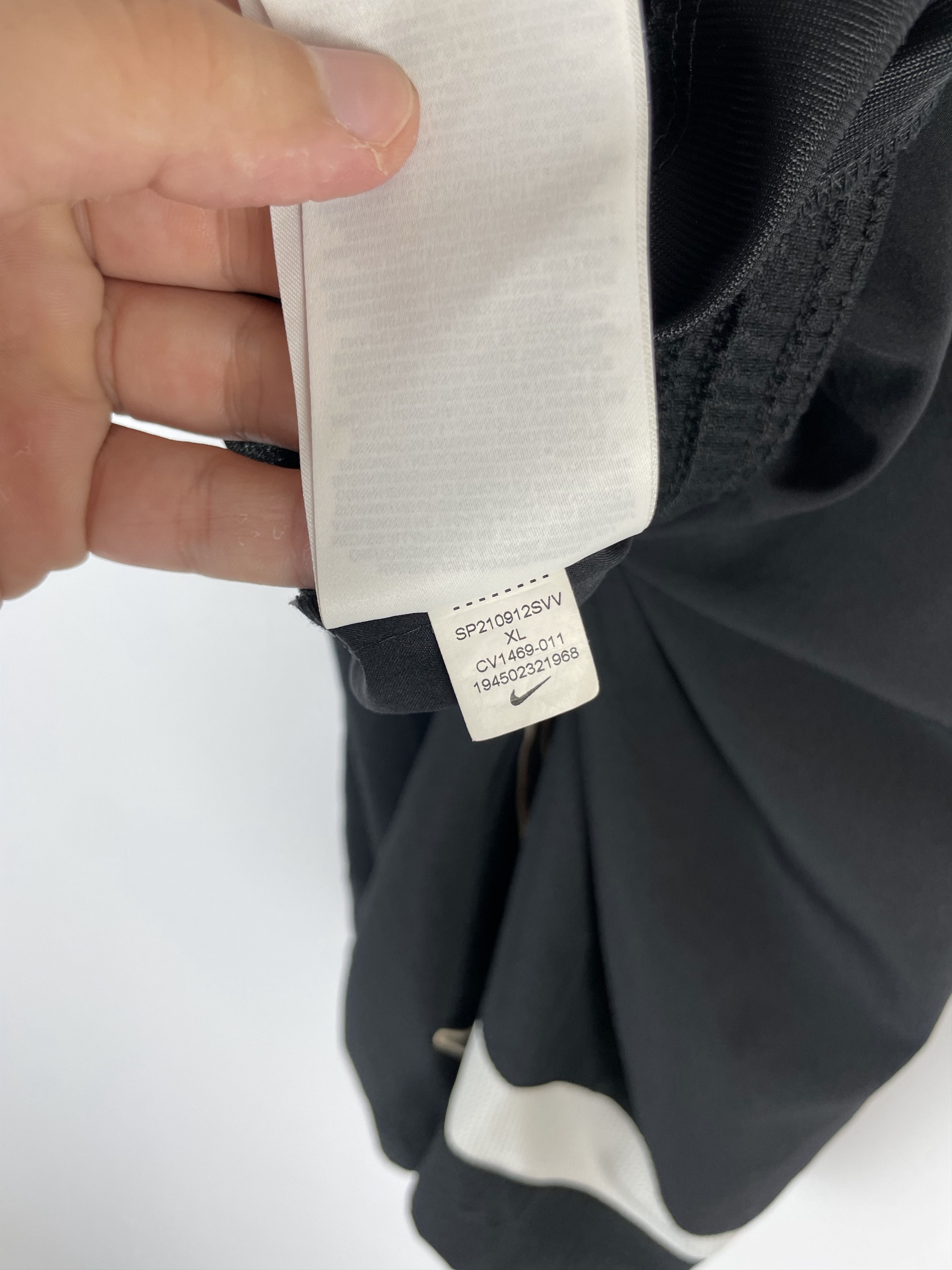 Nike Mens Vintage Nike shorts Y2k Size US 30 / EU 46 - 8 Thumbnail