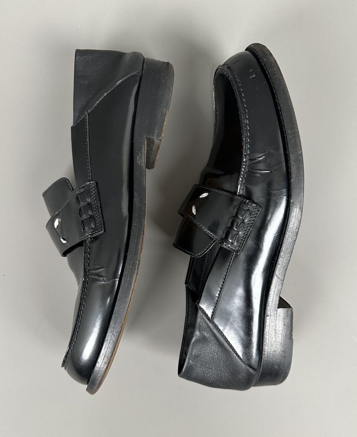 Maison Margiela Maison Margiela - 4 Contrast Stitch Leather Loafers - Black Size US 9 / IT 39 - 8 Thumbnail