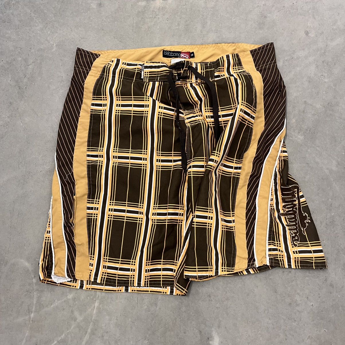 Billabong × O'Neill × Quiksilver CRAZY Y2K Billabong Brown Plaid and Tan Swim Trunks Baggy 38 Size US 38 / EU 54 - 4 Thumbnail