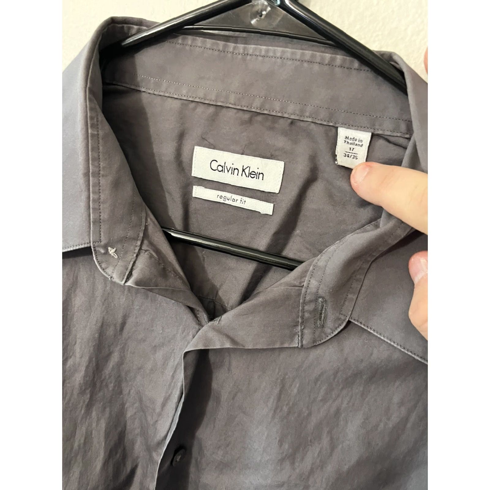 Calvin Klein CALVIN KLEIN Non-Iron Dress Shirt Large 17 Gray Regular Fit Button Collared Long Sleeve Mens Size US XL / EU 56 / 4 - 2 Thumbnail