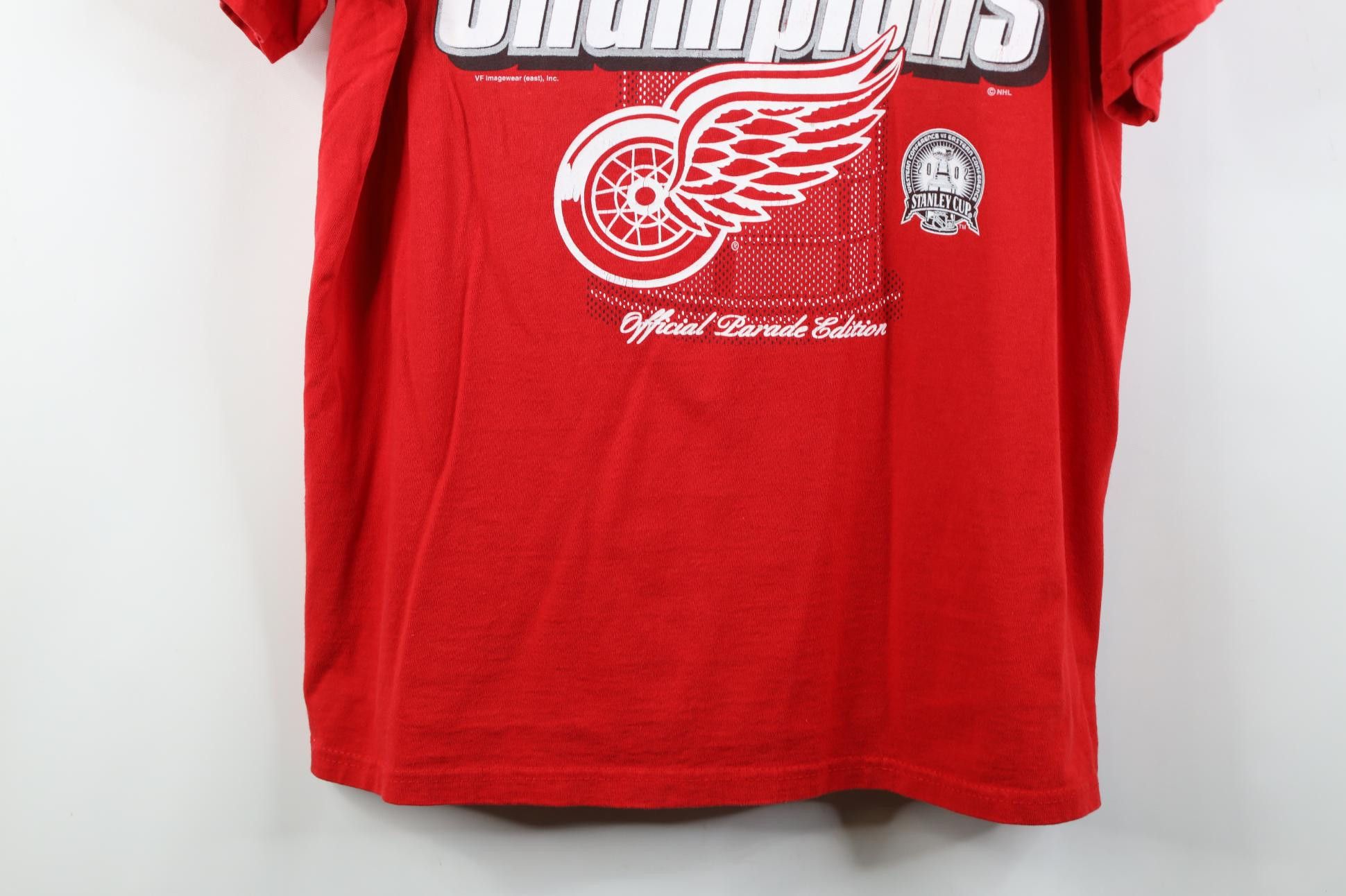 Vintage Vintage 2002 Stanley Cup Champs Detroit Red Wings T-Shirt Size US XL / EU 56 / 4 - 3 Thumbnail