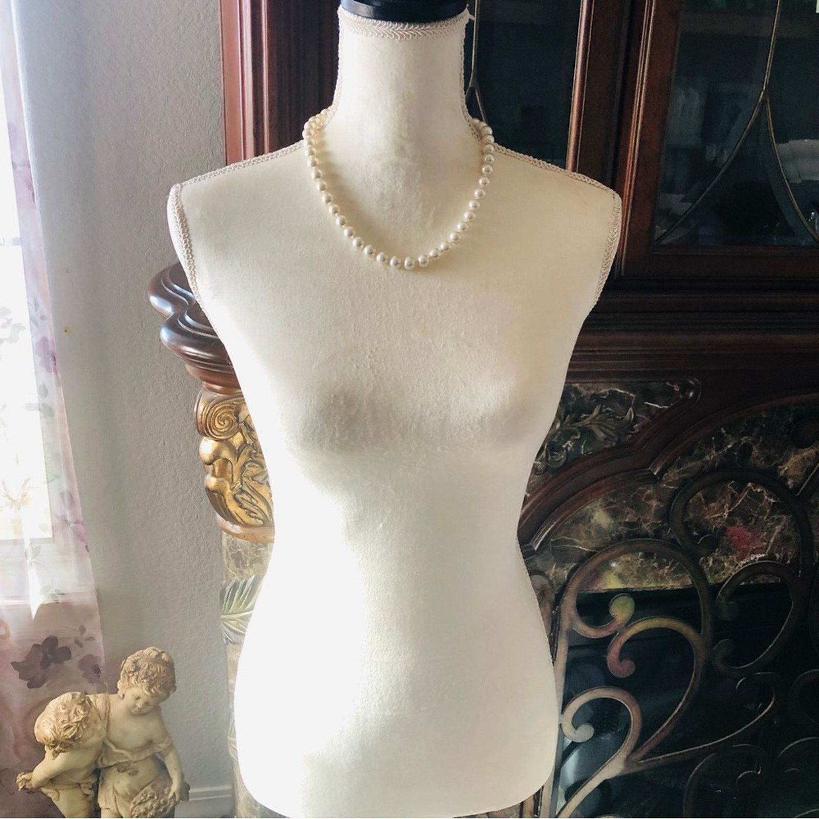 Vintage Vintage cream heavy knotted glass pearl necklace Size ONE SIZE - 7 Thumbnail