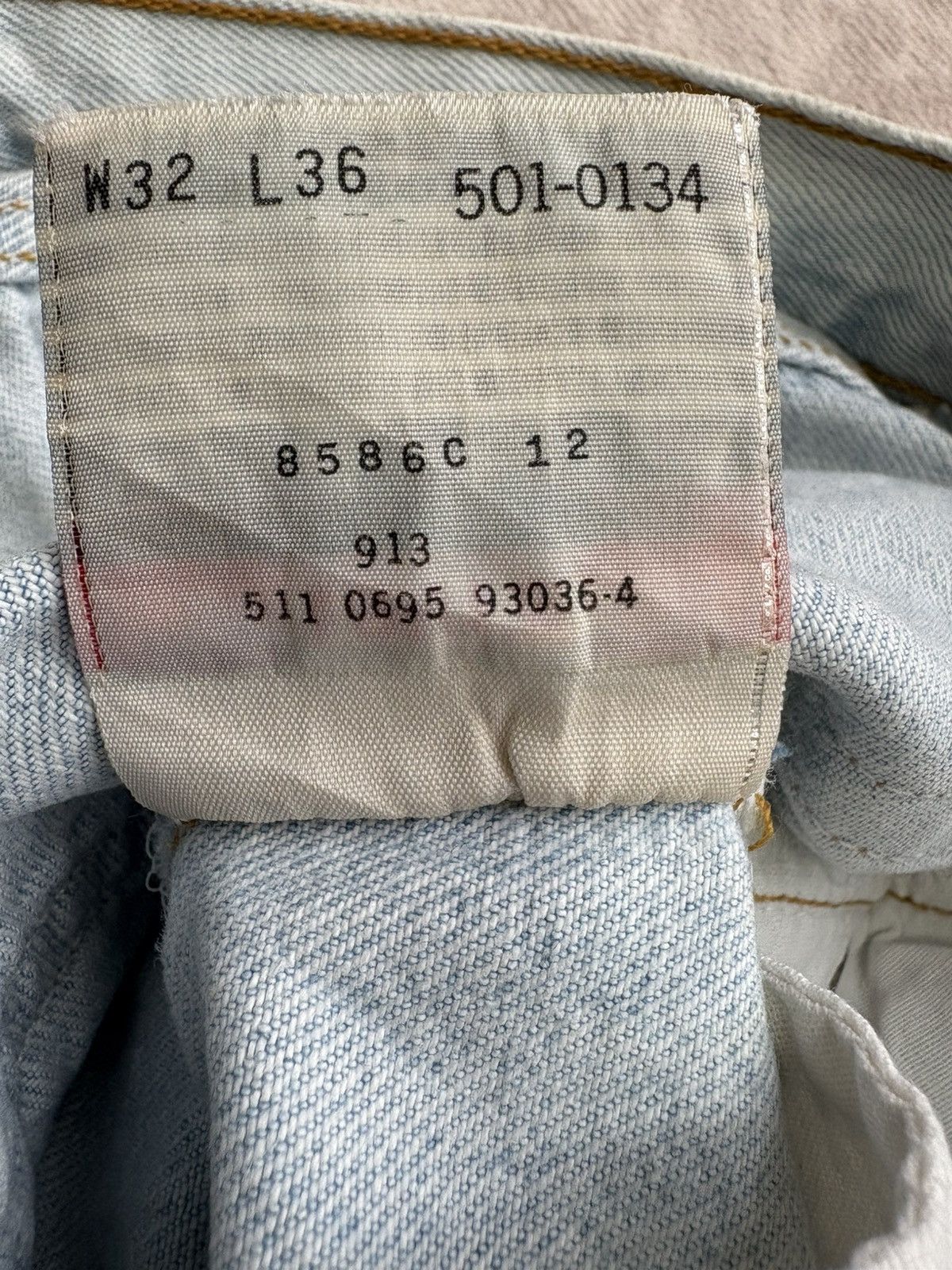 Levi's Levi's 501 Light Wash Made In USA Size US 30 / EU 46 - 22 Thumbnail
