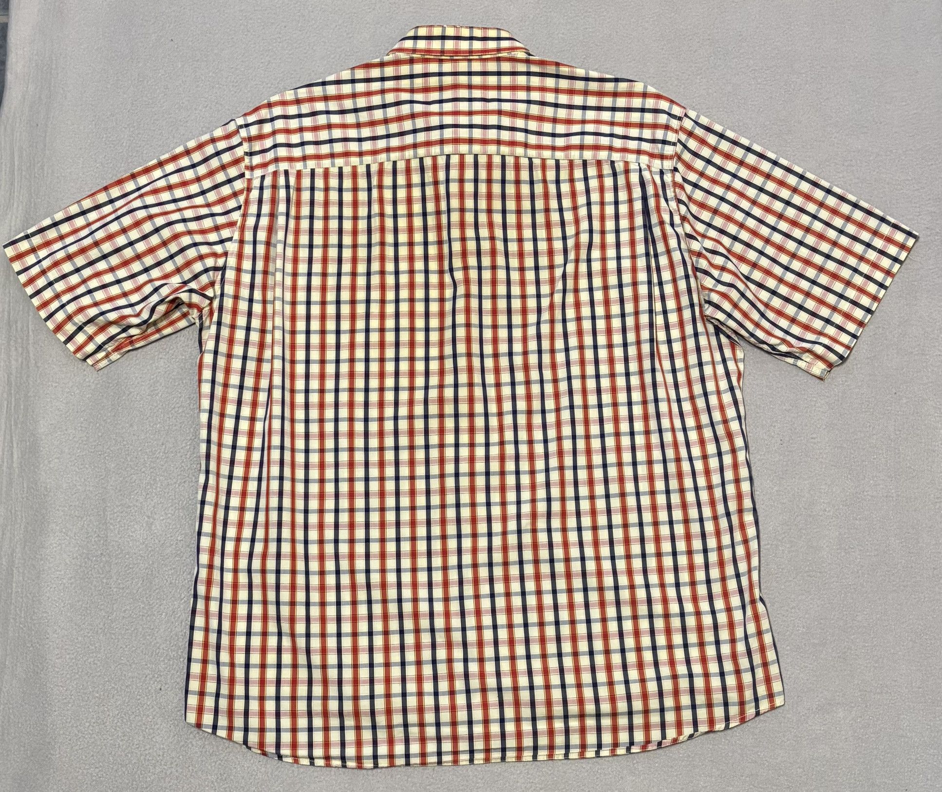 Burberry Burberrys vintage 90s shirt size 4 Size US XL / EU 56 / 4 - 13 Thumbnail