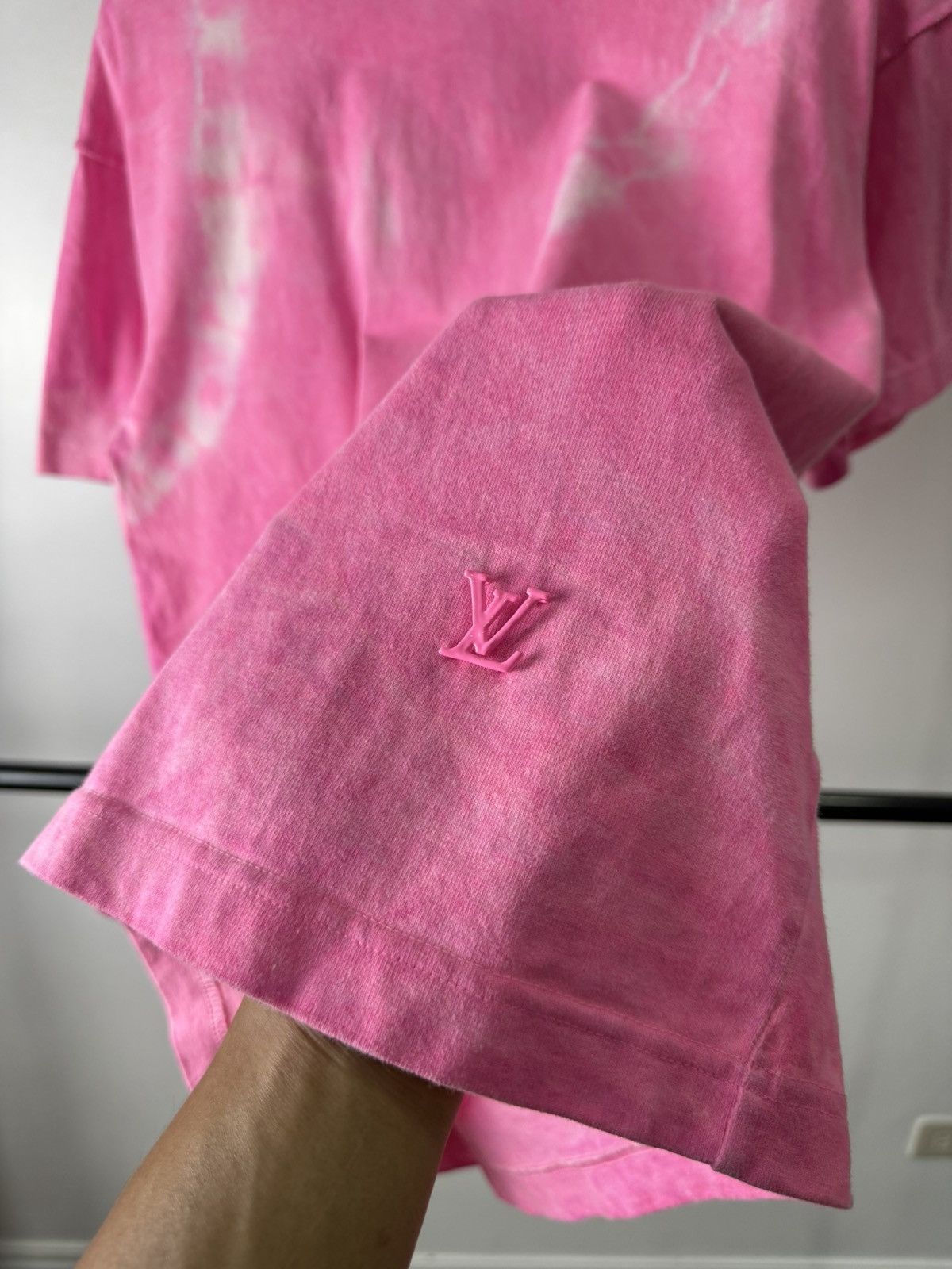 Louis Vuitton LV Tie&Dye Pink Tee Size US S / EU 44-46 / 1 - 5 Thumbnail