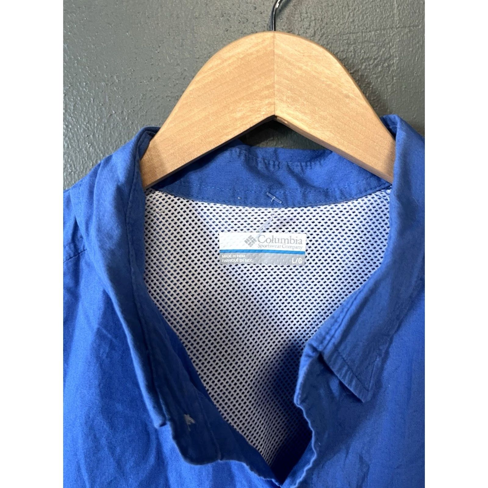 Vintage Columbia PFG Mens Blue Short Sleeve Button-Up Nylon Shirt Outdoor Outdoor Nylon Shirt L Mens Blue Short Sleeve Button-Up Shirt 60s? Size US L / EU 52-54 / 3 - 3 Thumbnail