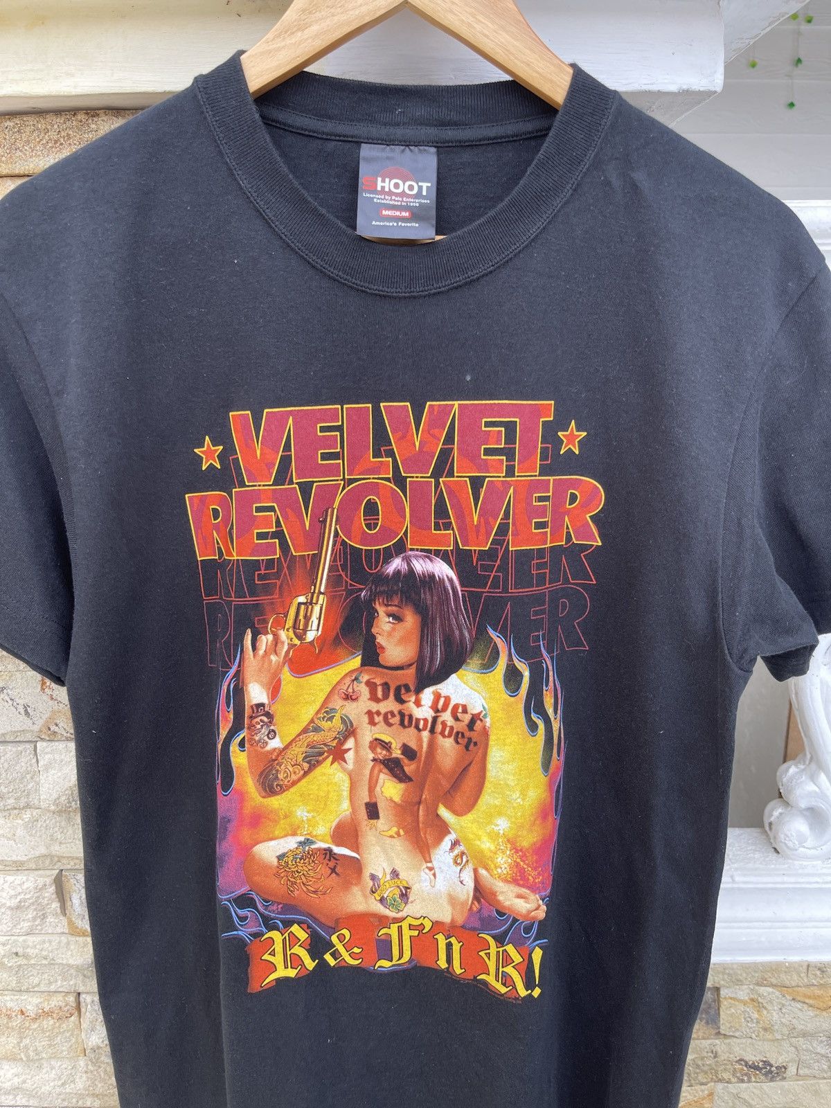 Band Tees Rare🔥Vintage y2k VELVET REVOLVER Sexy Girl T Shirt Size US M / EU 48-50 / 2 - 1 Thumbnail